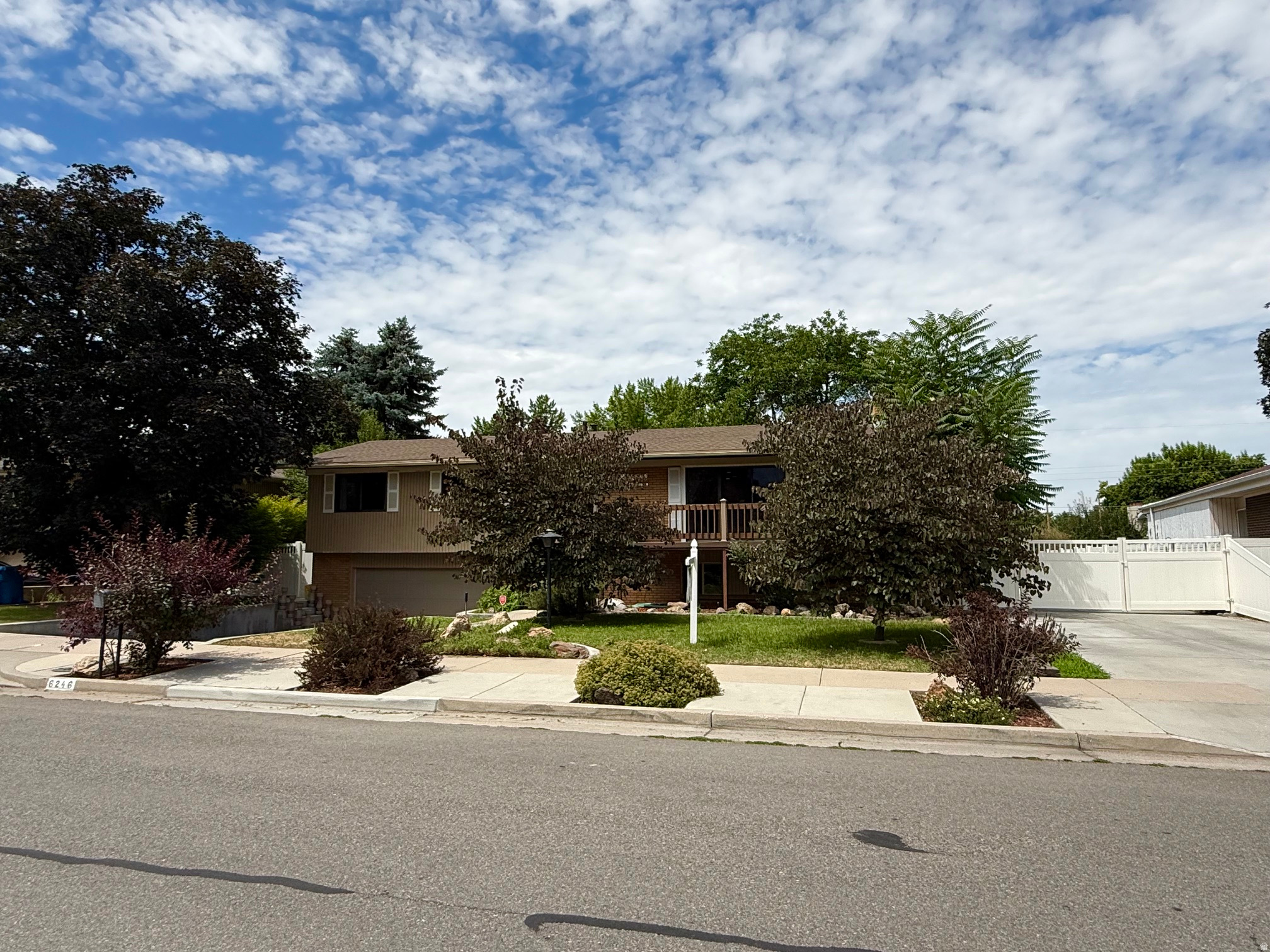 JAMESTOWN NO - Residential