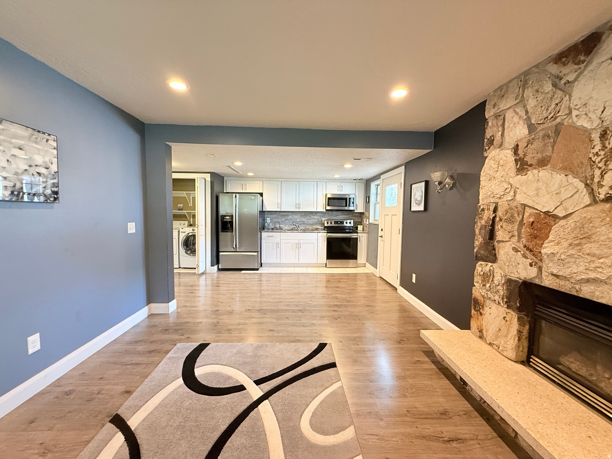 JAMESTOWN NO - Residential