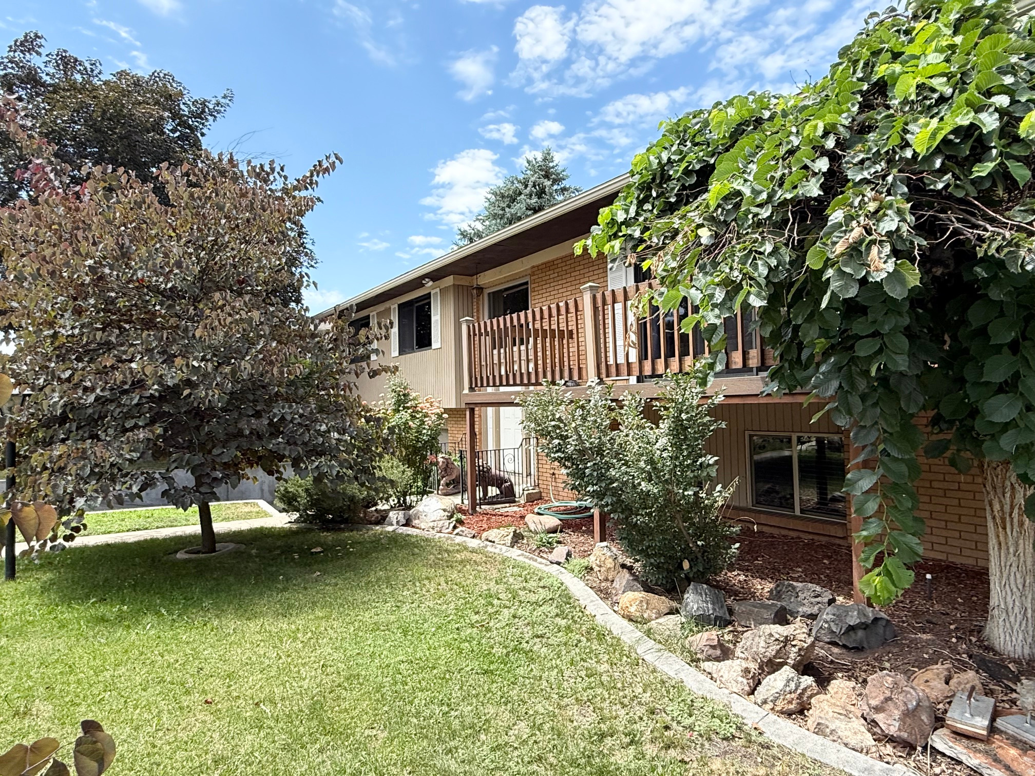 JAMESTOWN NO - Residential