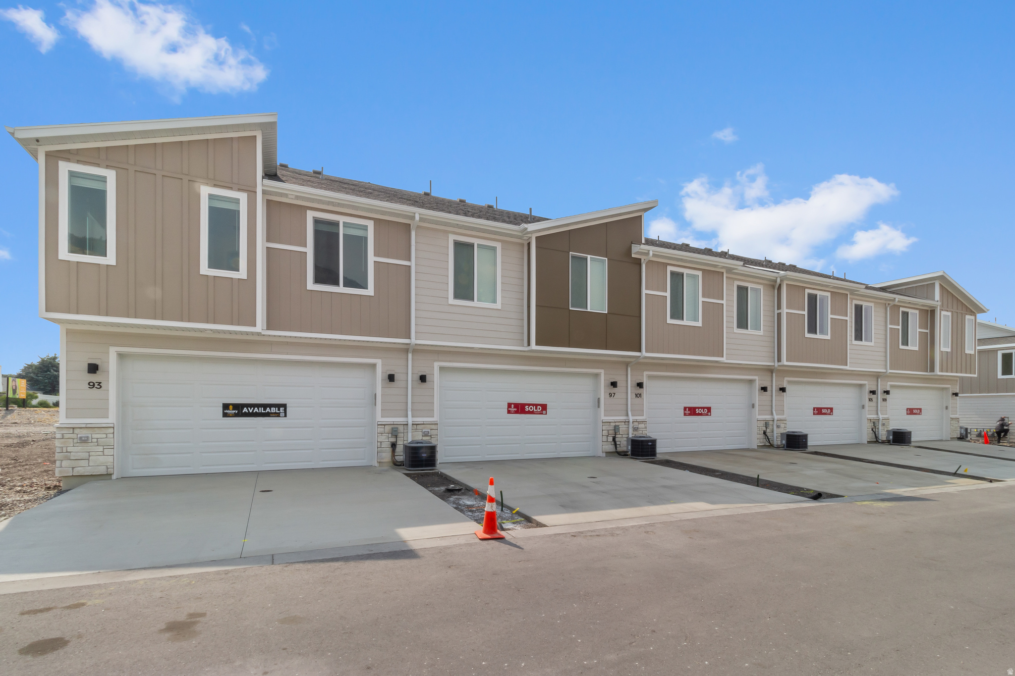 NORTH POINT - Residential