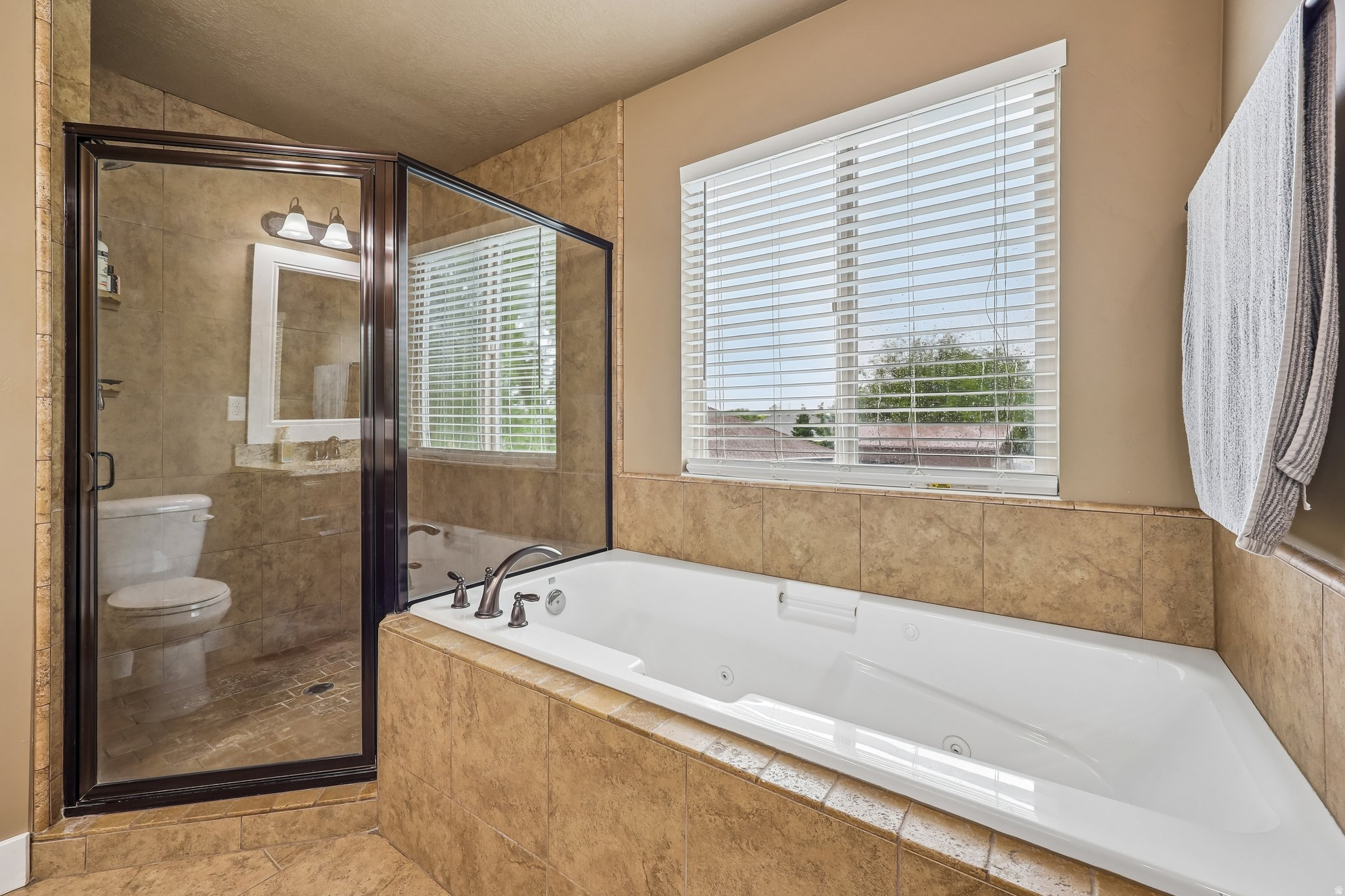 ANDREWS ACRES SUBDIV - Residential
