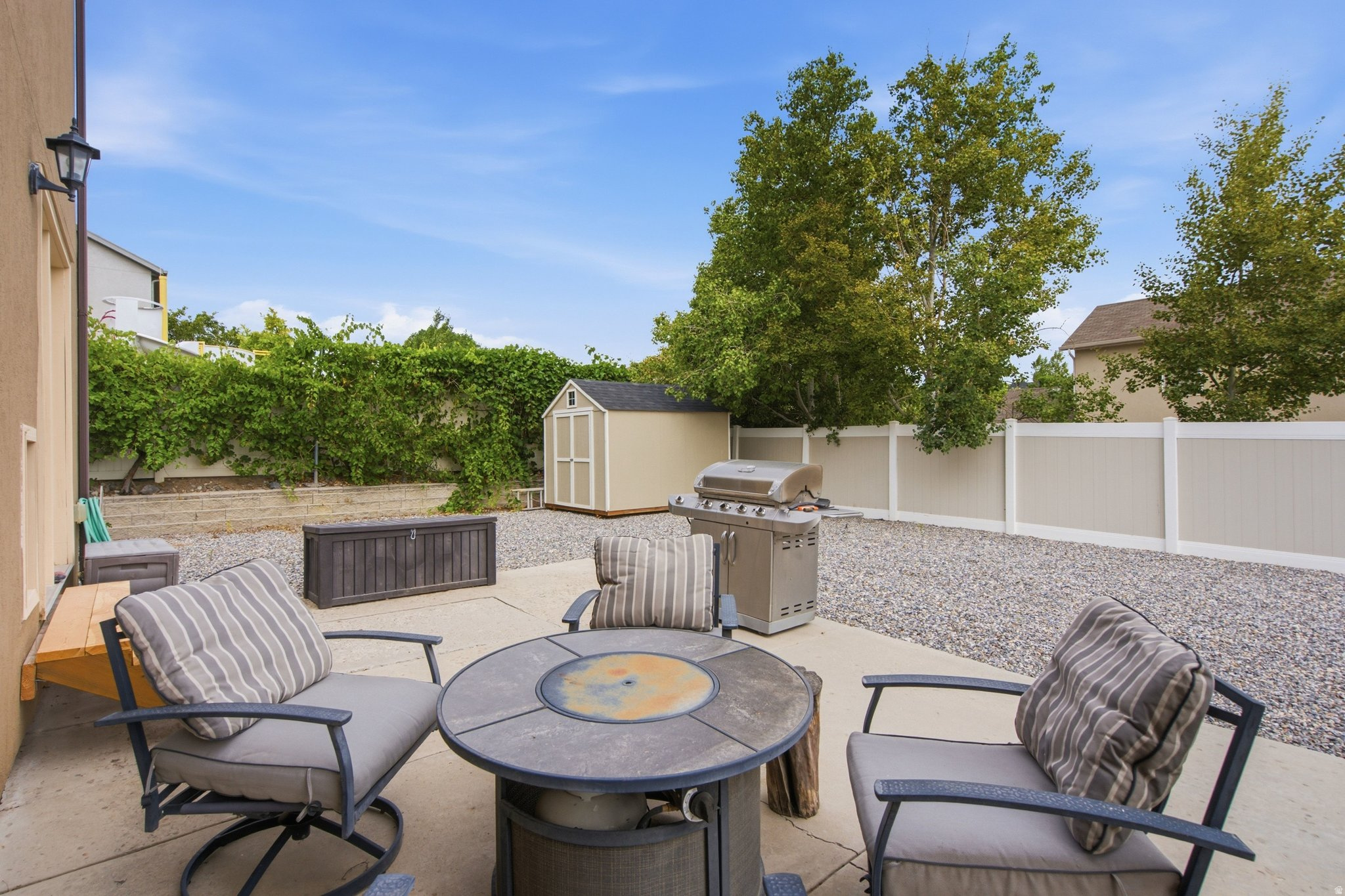 HAMILTON FARMS - Residential