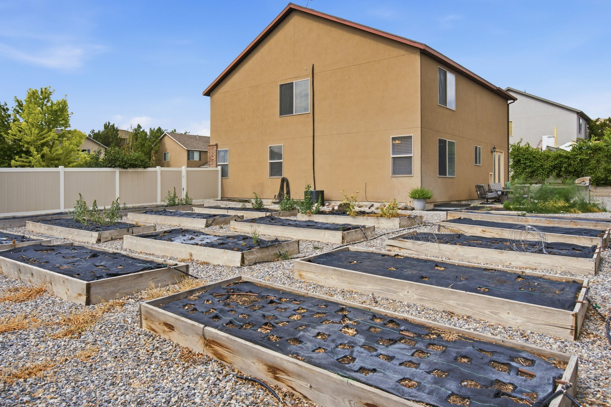 HAMILTON FARMS - Residential
