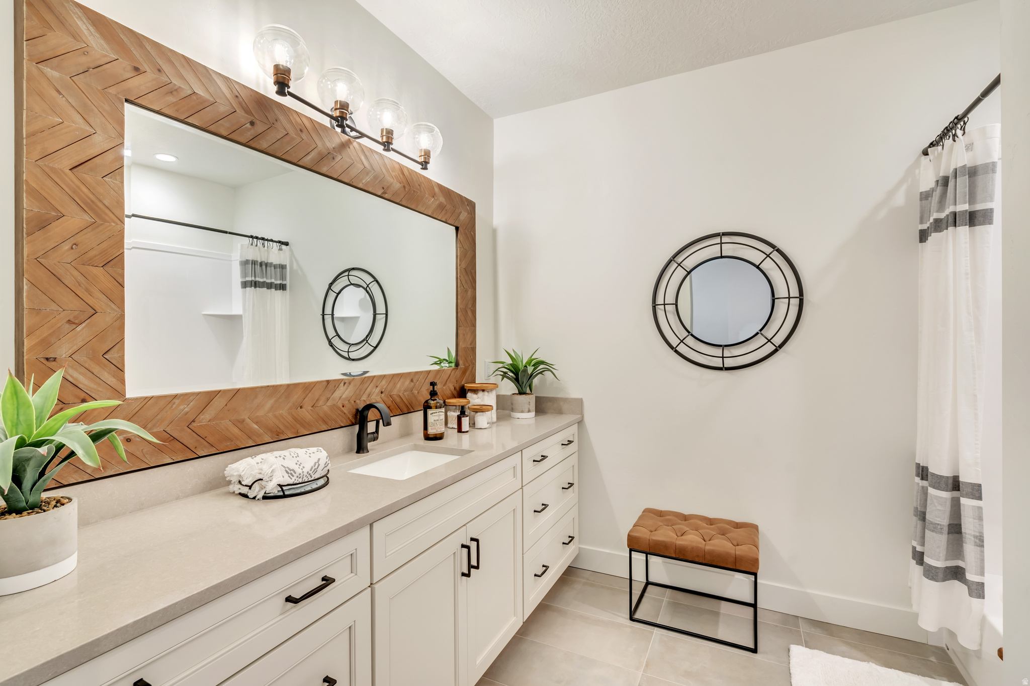 STONE CREEK - Residential