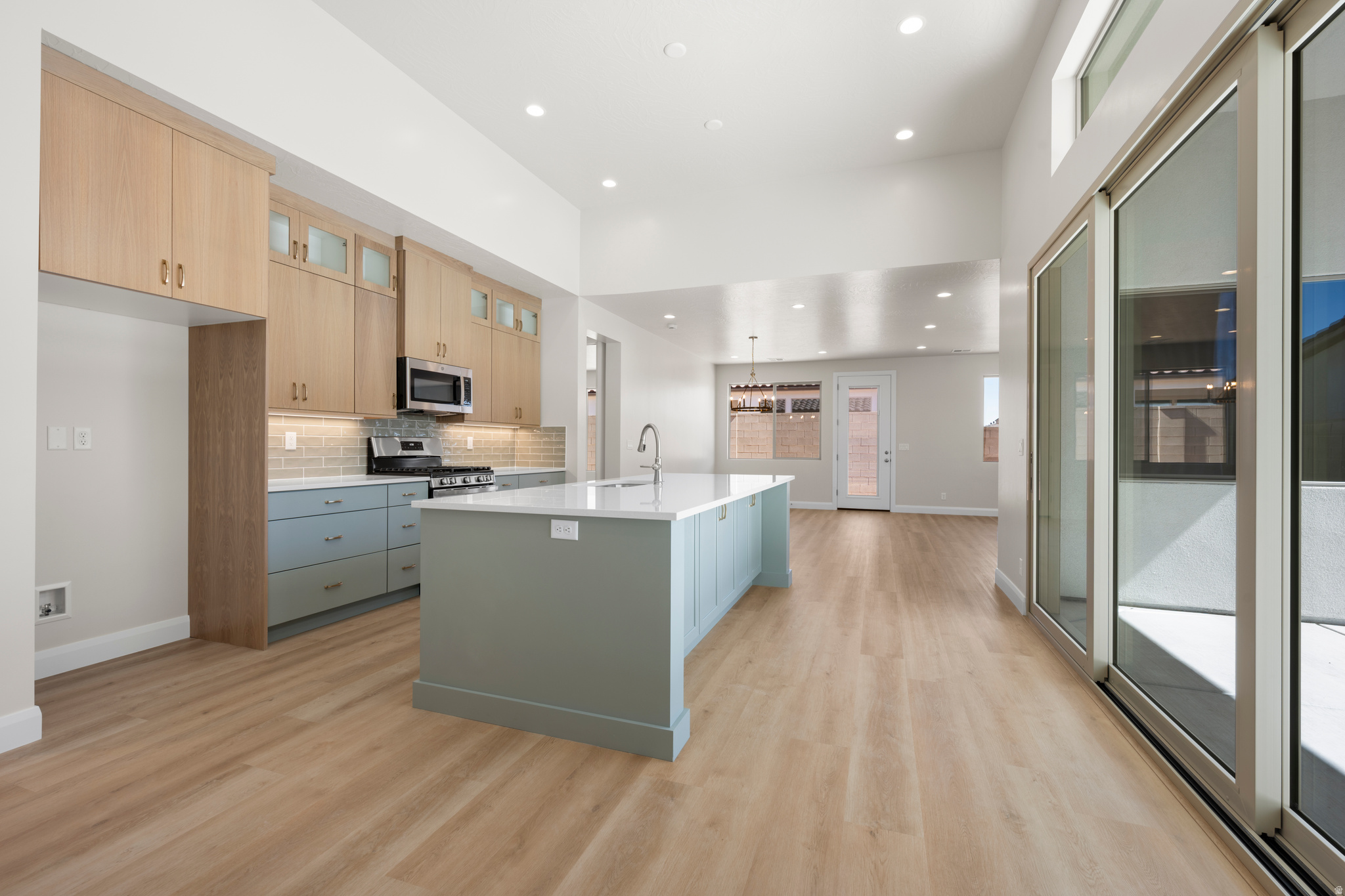 SOLIS - Residential