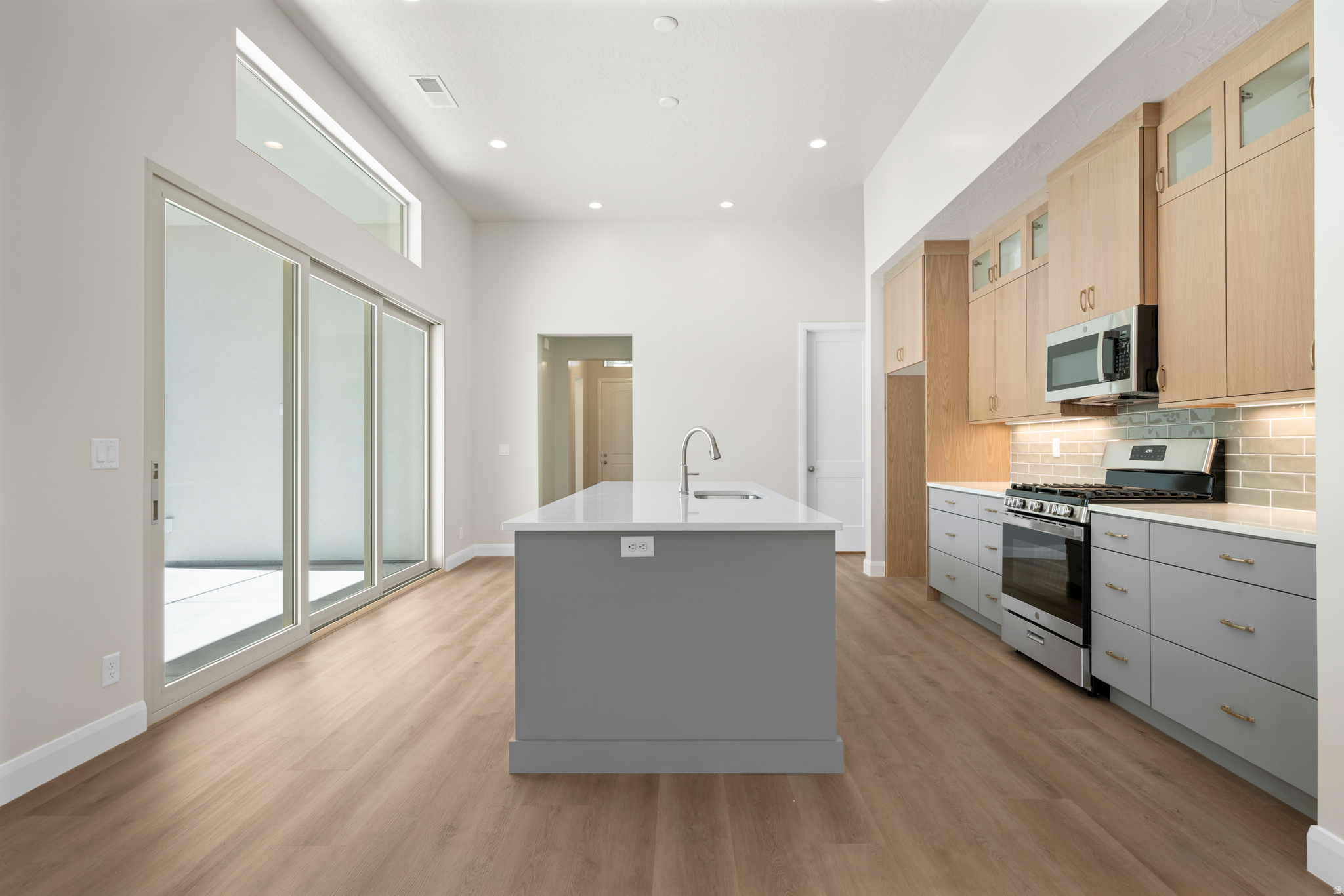 SOLIS - Residential