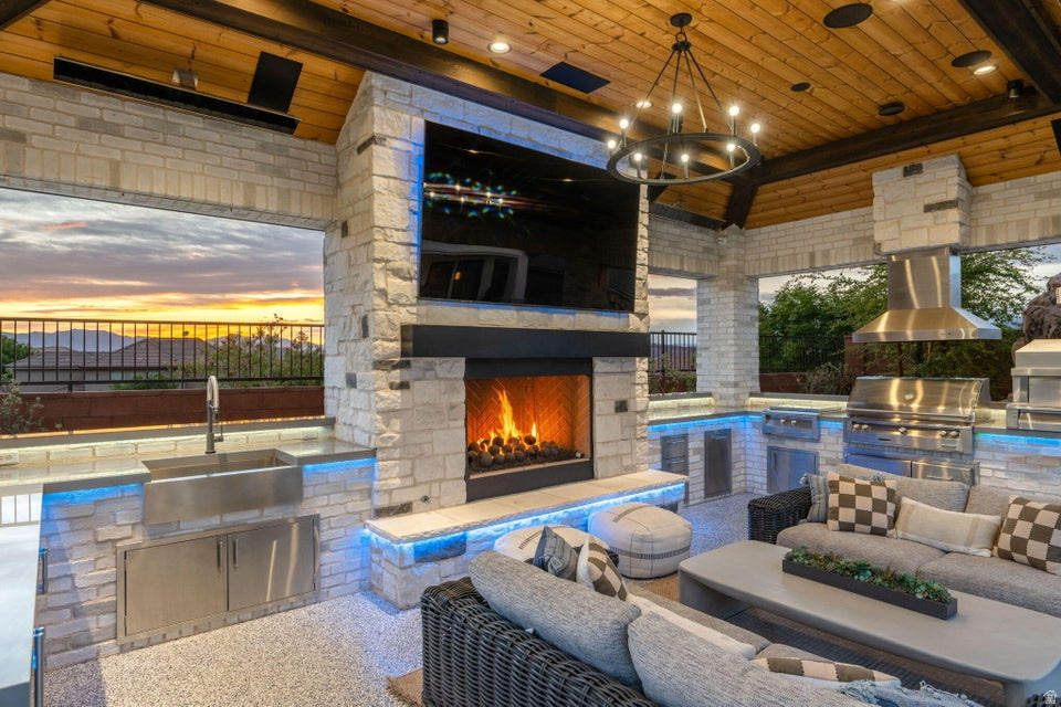 MAPLE ESTATES PH 3 - Residential