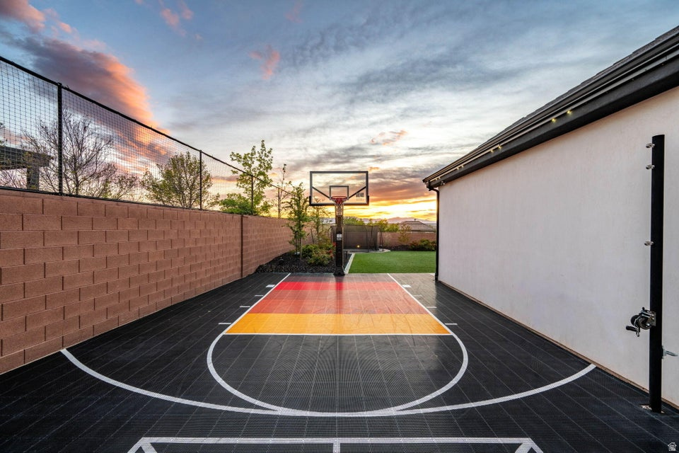 MAPLE ESTATES PH 3 - Residential
