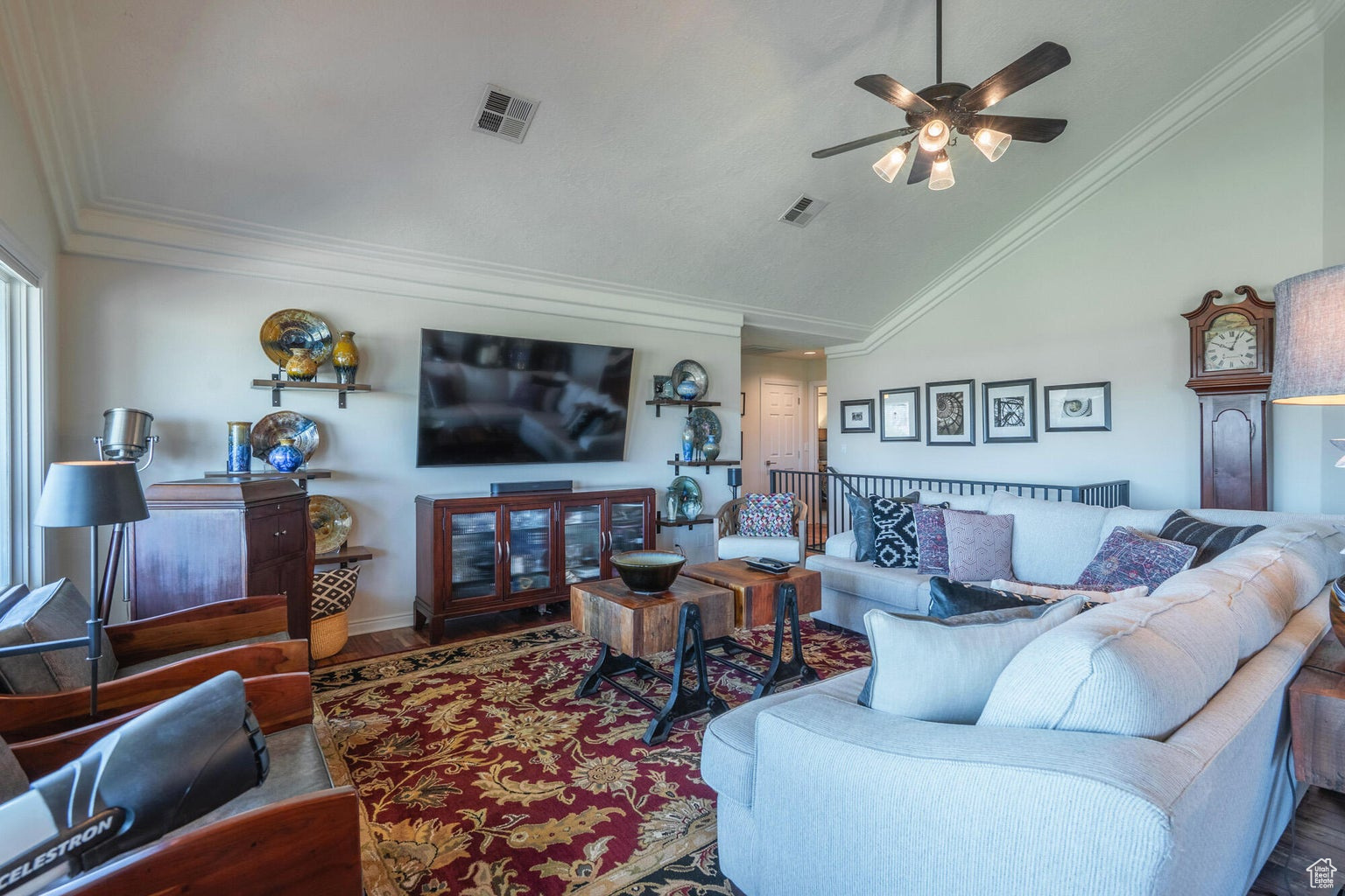 FAIRWAY HILLS - Residential