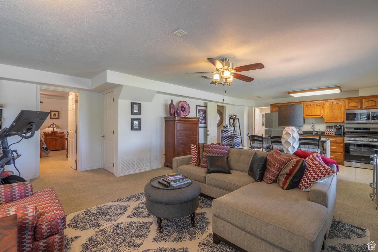 FAIRWAY HILLS - Residential