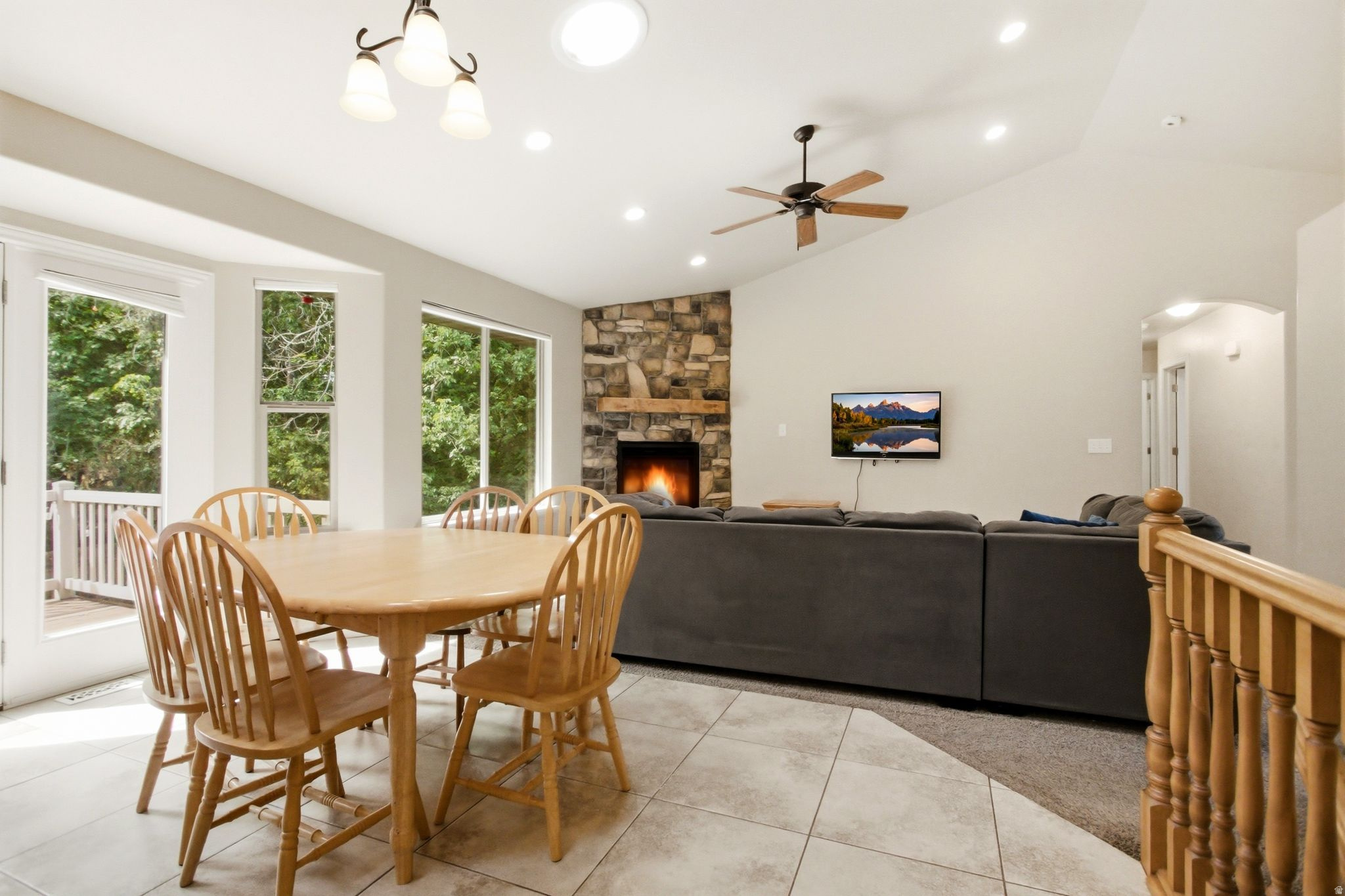 ELIZABETH CIRCLE - Residential