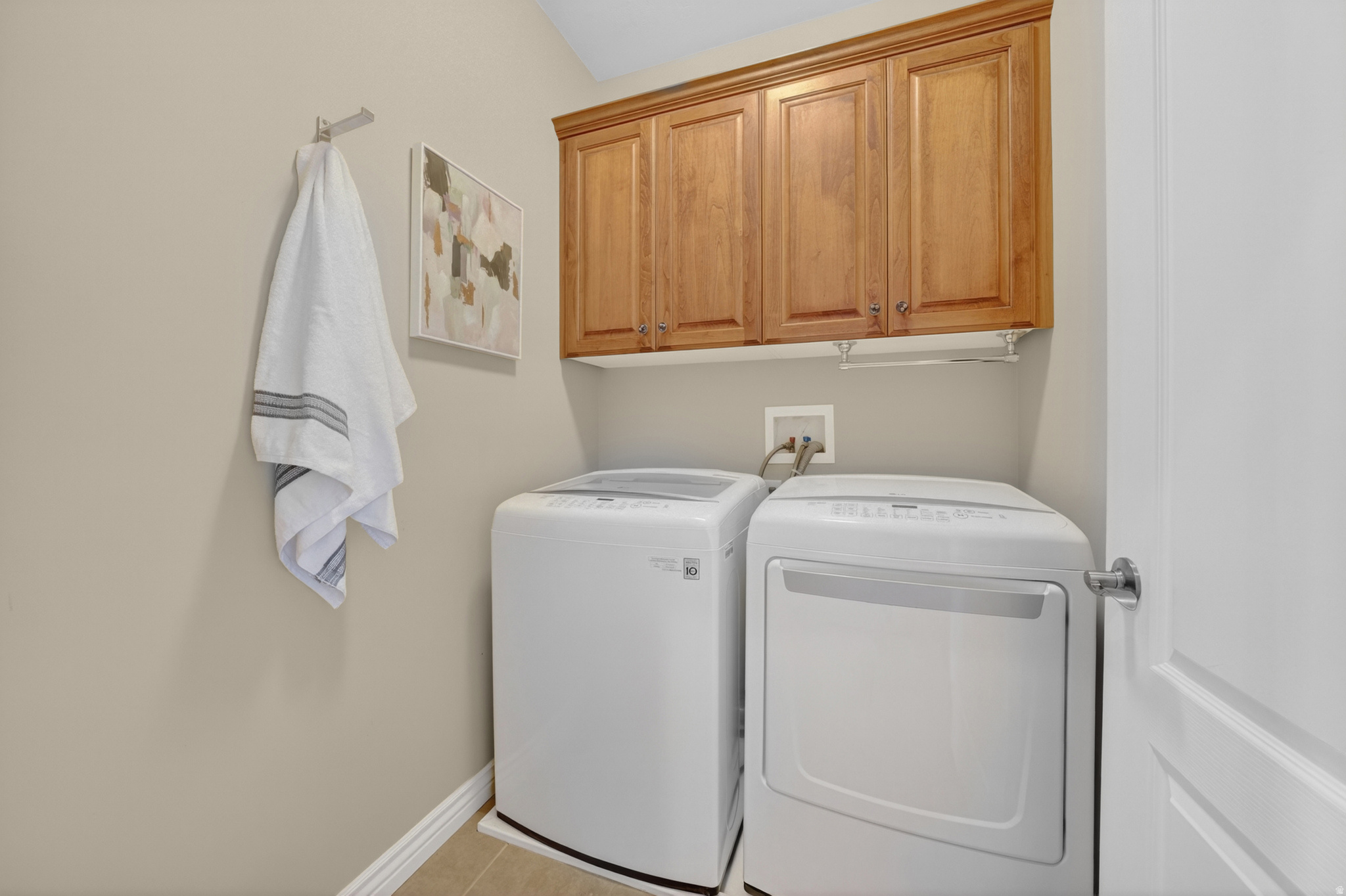 FAIRWAY HOLLOW - Residential
