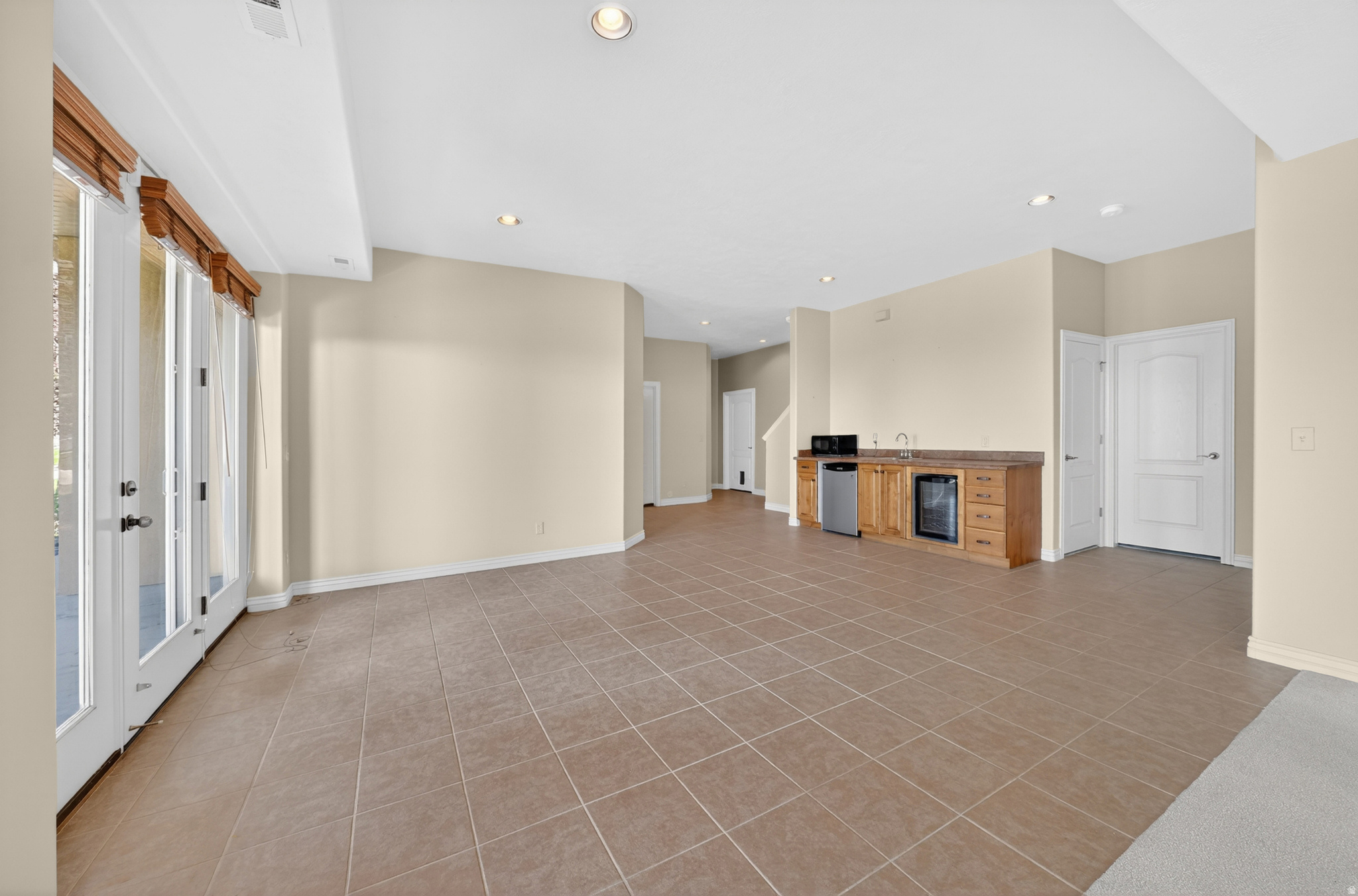 FAIRWAY HOLLOW - Residential