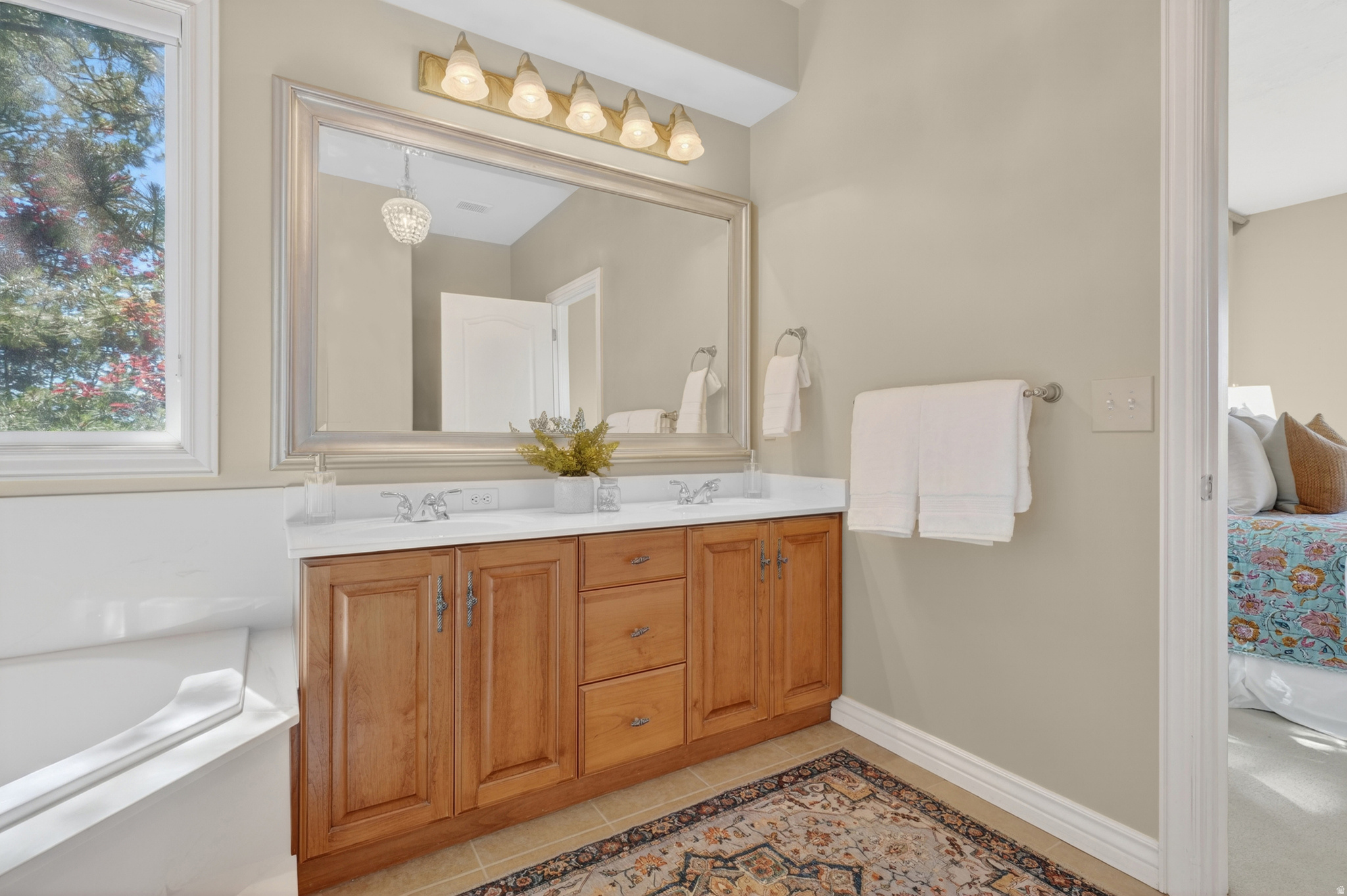 FAIRWAY HOLLOW - Residential