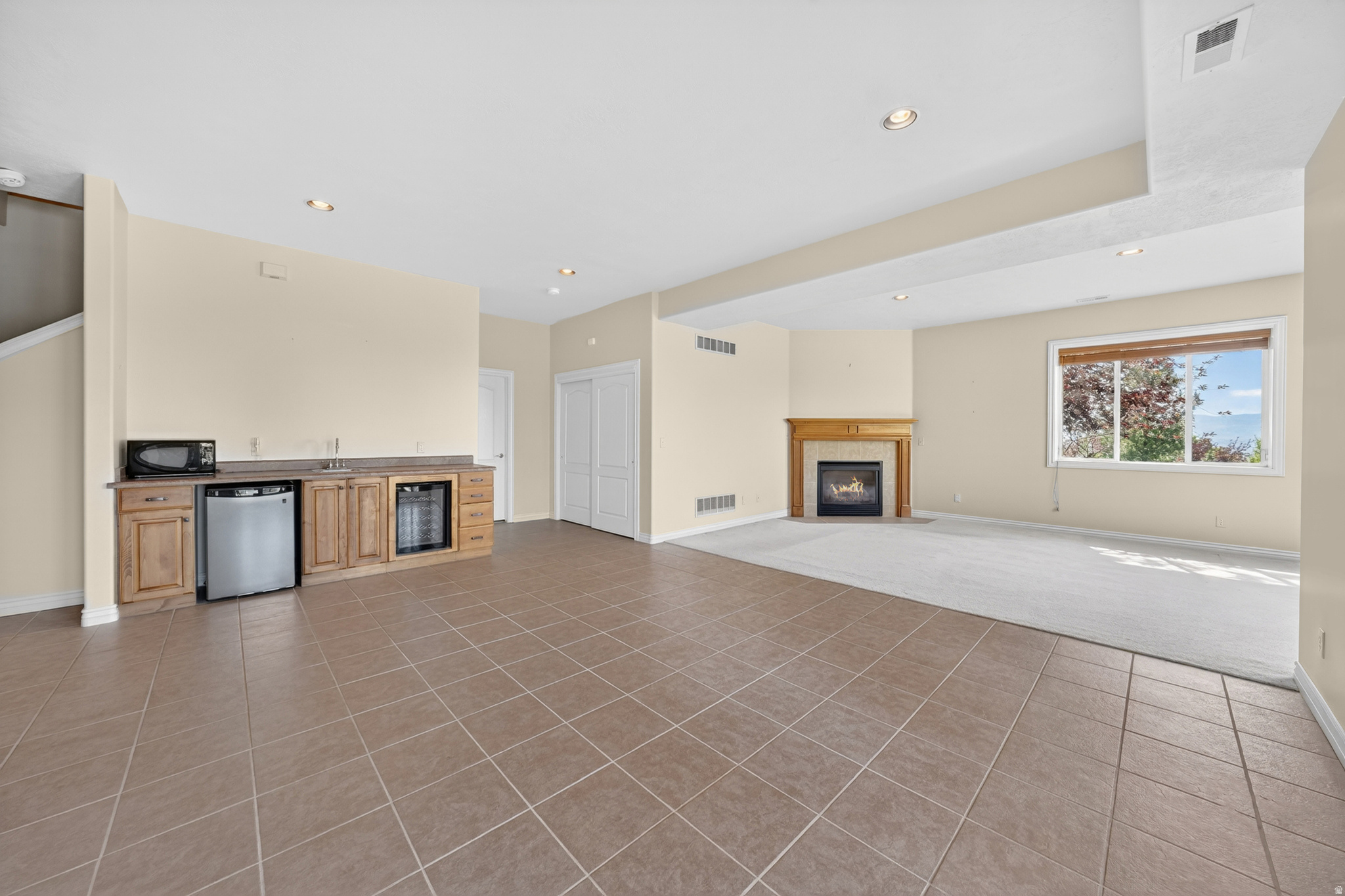 FAIRWAY HOLLOW - Residential