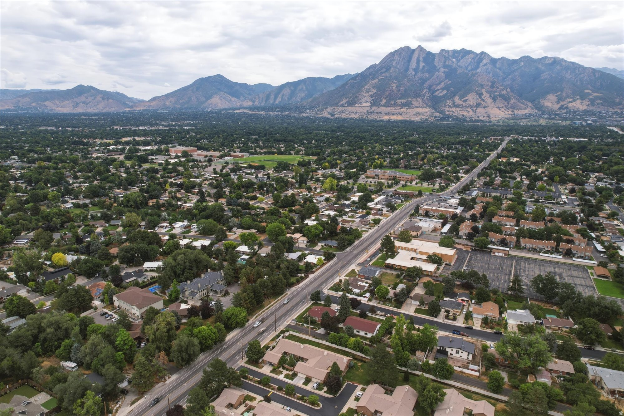 VINE STREET - Residential
