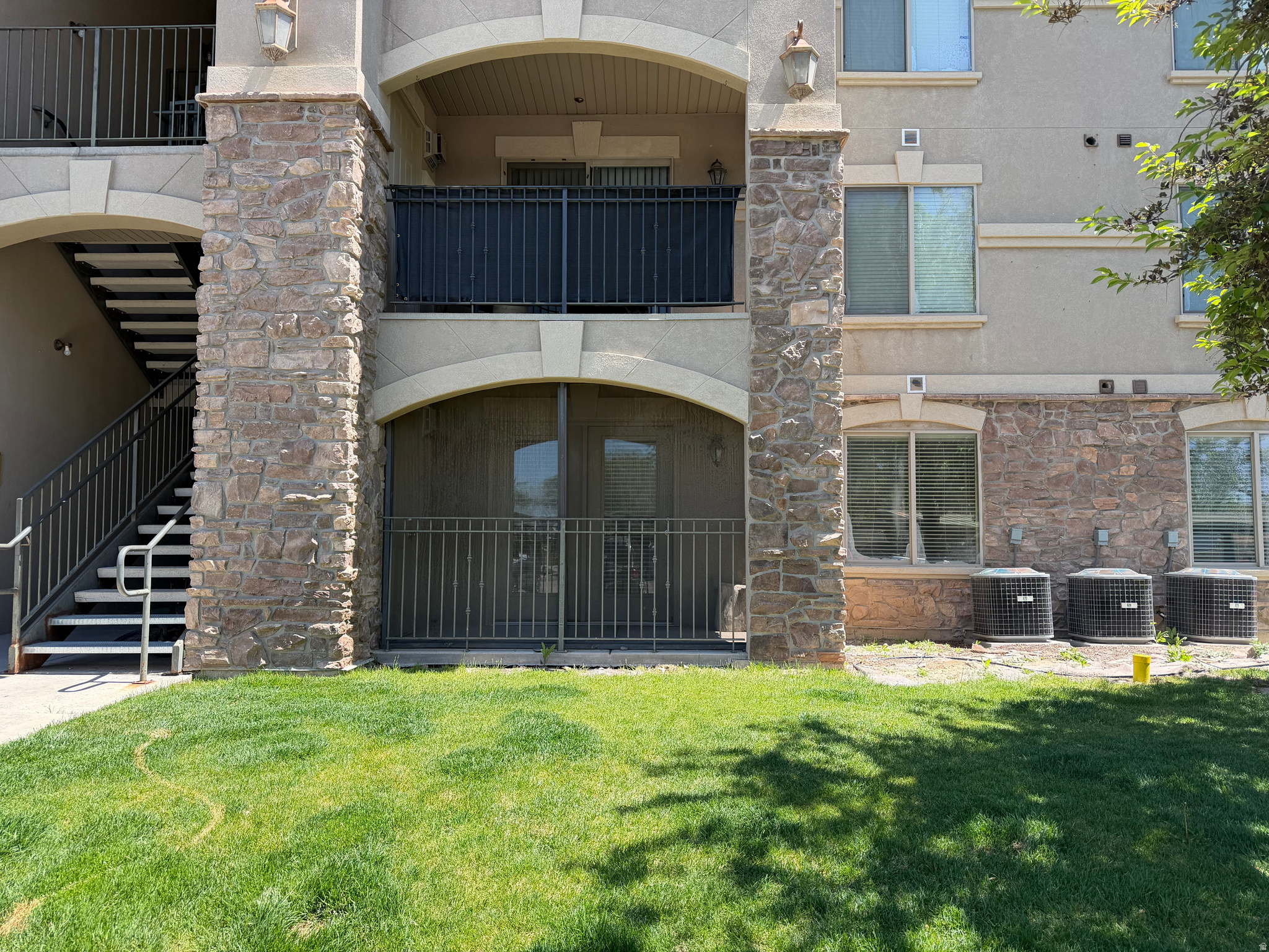 This spacious condo offers a comfortable and convenient lifestyle with its open floor plan and modern amenities. The two patios provide outdoor space for relaxing and entertaining, while the 3 bedrooms and 2 full bathrooms offer plenty of room for guests or family members. The Silver Pines condominium is located in a desirable area, close to shopping, dining, and entertainment options. With low maintenance living, you can enjoy all the benefits of homeownership without the hassle of yard work or exterior maintenance. Whether you're looking for an investment property or a place to call home, this ground floor condo at Silver Pines is a great option. Contact us today to schedule a showing and see all that this condo has to offer  Great investment!  Buyer verify all info, estimate only