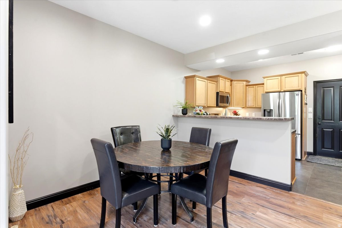 FARMINGTON CROSSING - Residential