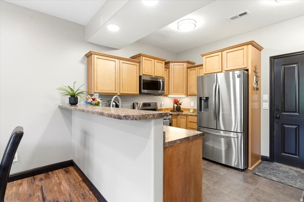 FARMINGTON CROSSING - Residential
