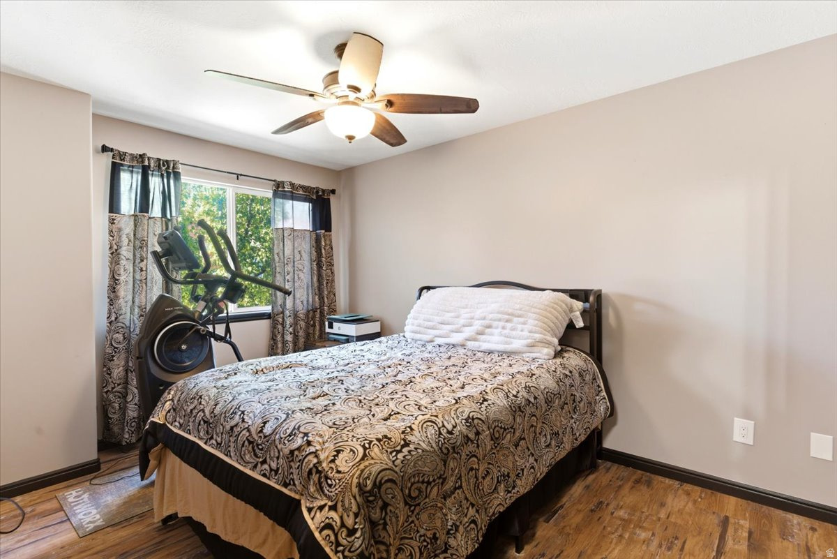 FARMINGTON CROSSING - Residential