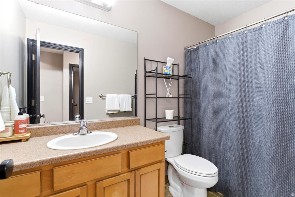 FARMINGTON CROSSING - Residential
