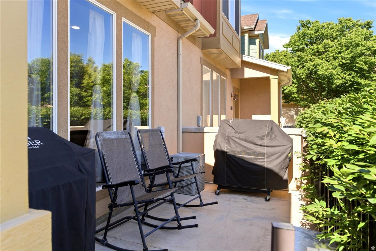 FARMINGTON CROSSING - Residential