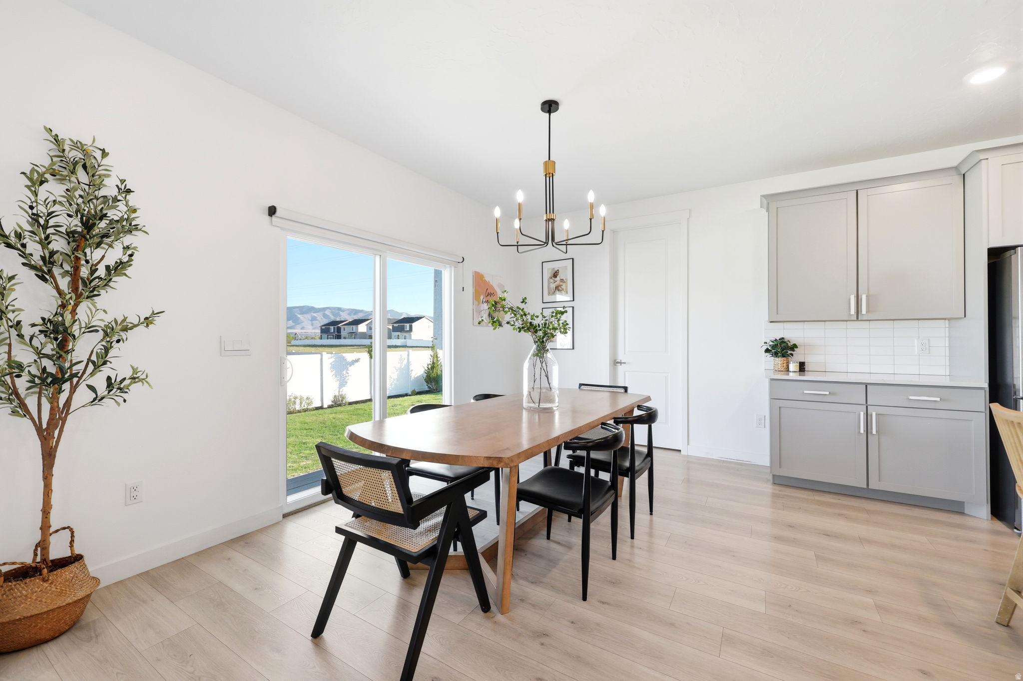 COLD SPRING RANCH - Residential