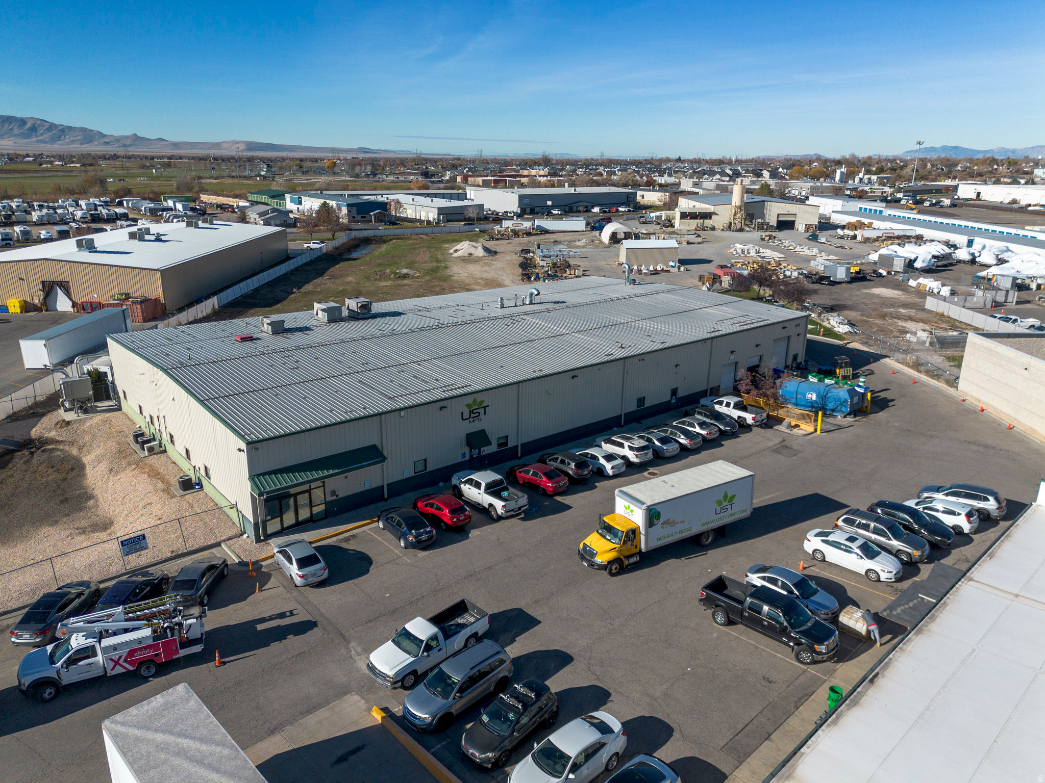 Great investment opportunity! Currently leased by a nutraceutical and supplement manufacturer, this building supports specialized production uses with upgraded power, warehouse, ample dock and grade-level loading. Best if purchased with adjacent 851 N. McCormick Way. Built in 2000, this steel distribution warehouse and office building features over 4100 SF of office and approximately 14,700 SF of warehouse/manufacturing space.  This building's layout is set up for numerous industrial uses including pharmaceutical and supplement type manufacturing, storing and primed for shipping logistics.  The building is fully climate controlled with both heating and cooling systems and features industrial-grade lighting, ventilation, and exhaust systems, as well as a comprehensive fire-sprinkler set up for safety and compliance. The exterior is professionally improved with paved parking. Cap Rate 6.48