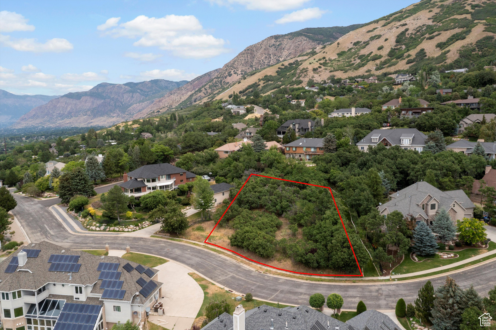 OAK VIEW ESTATES - Land