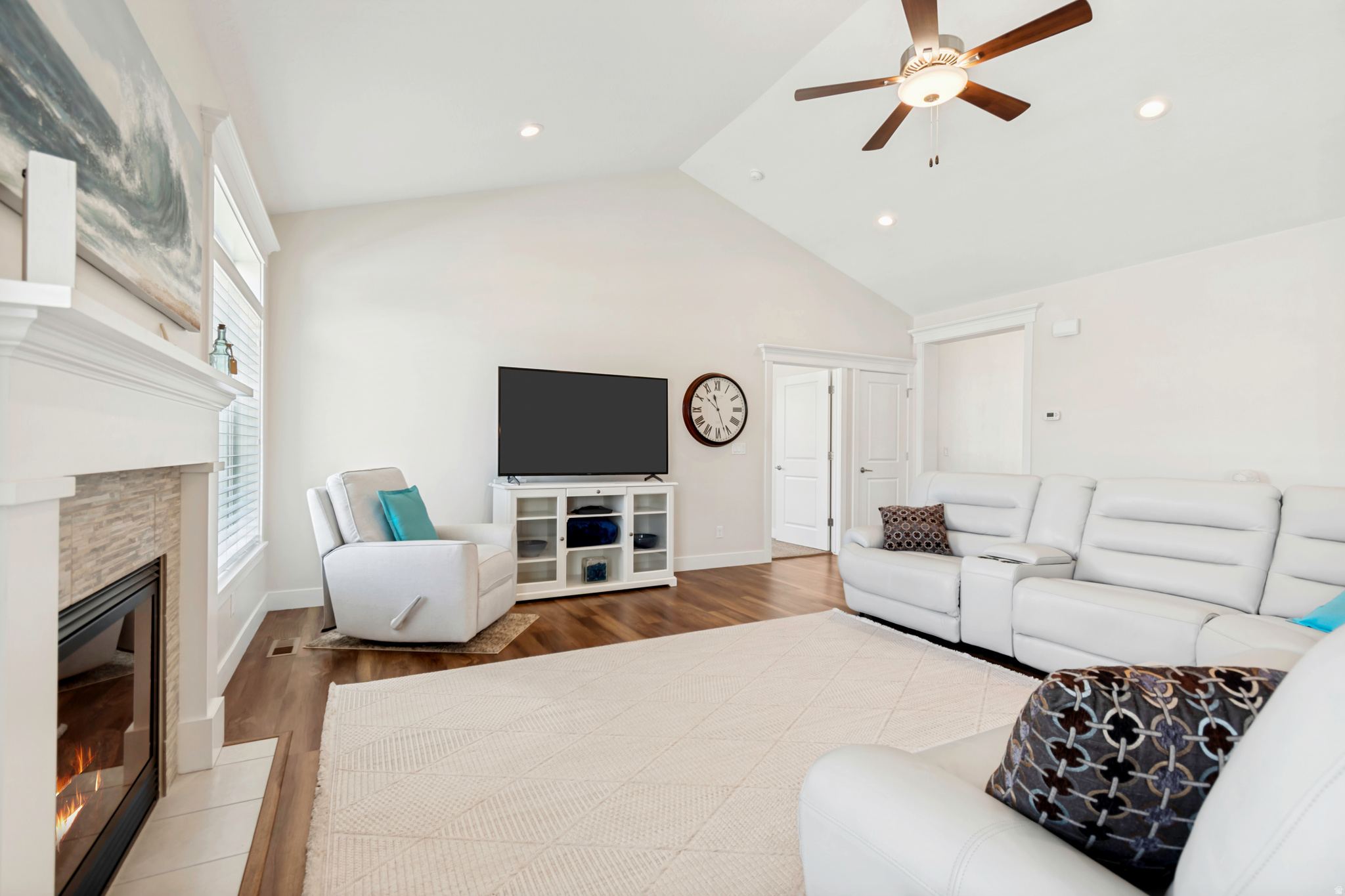 HOMESTEAD - Residential