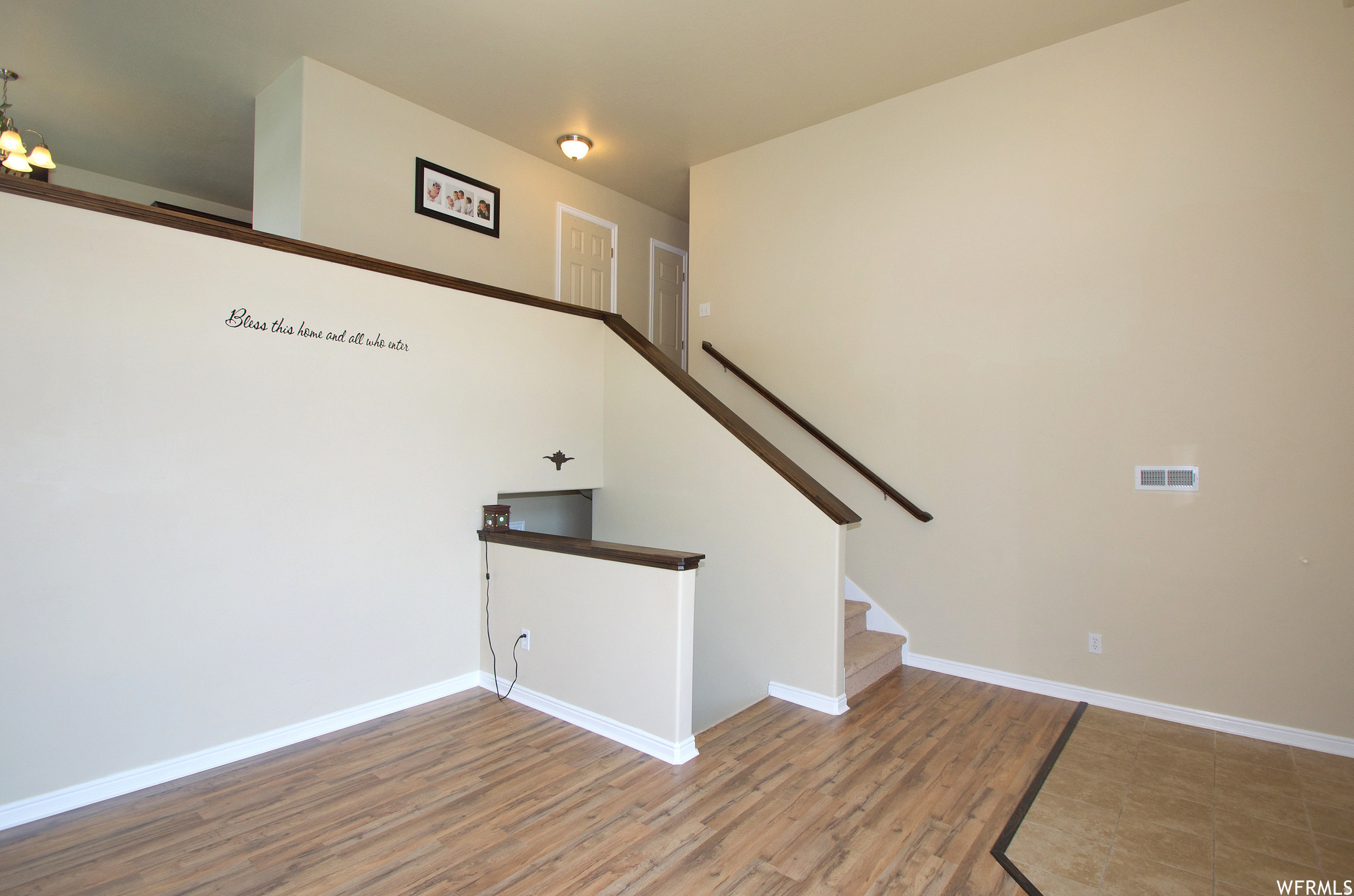 WHISPERING MEADOWS - Residential