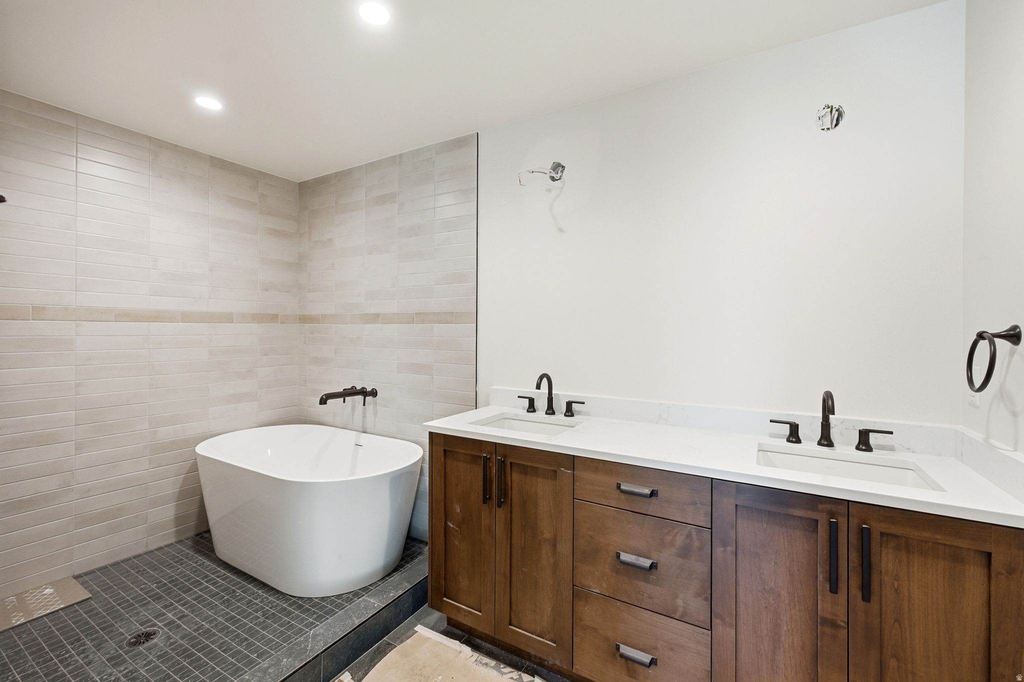 KEETLEY RIDGE - Residential