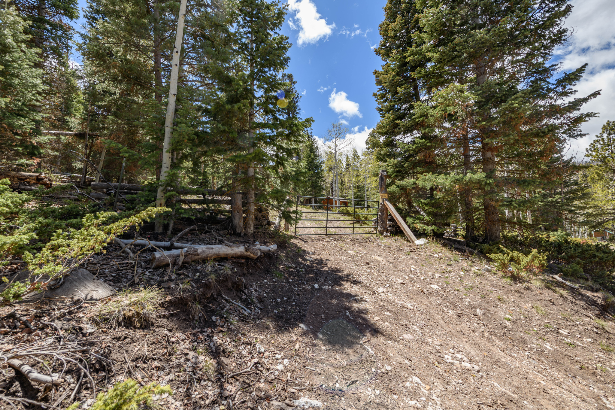 CLEAR CREEK ESTATES - Land