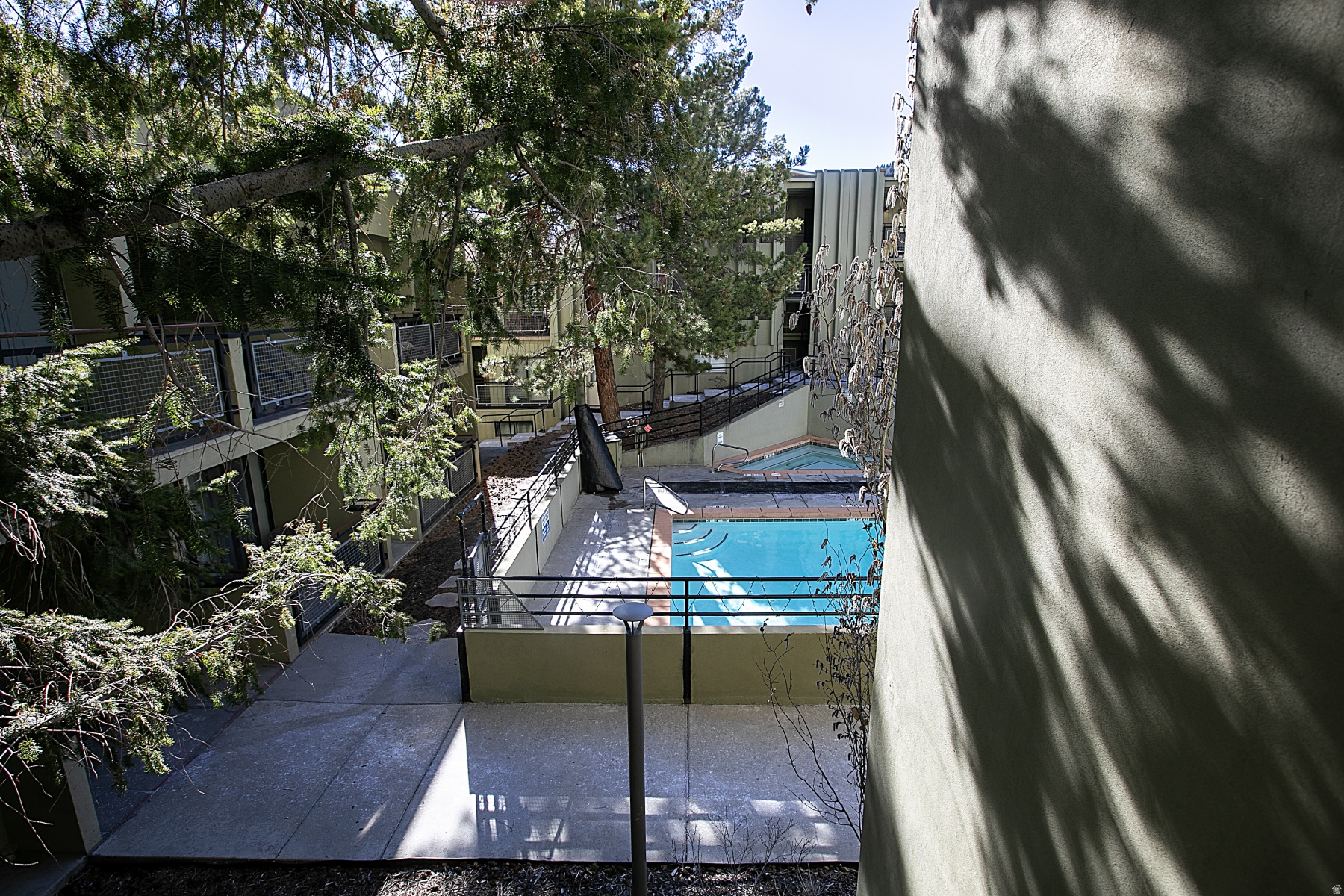 EDELWEISS HAUS  CONDOMINIUM - Residential