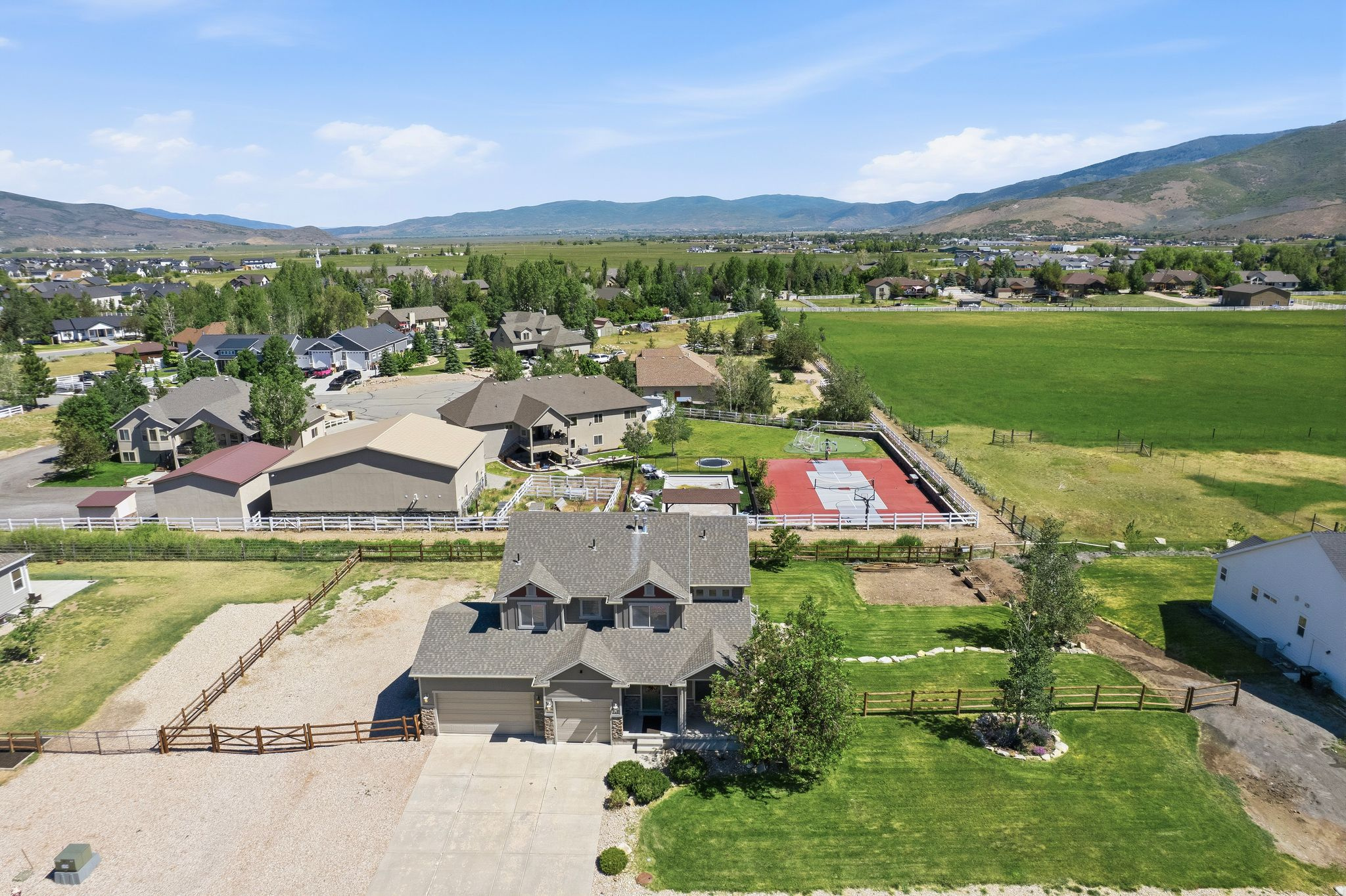 RIVER BLUFFS SUBDIVISION - Residential