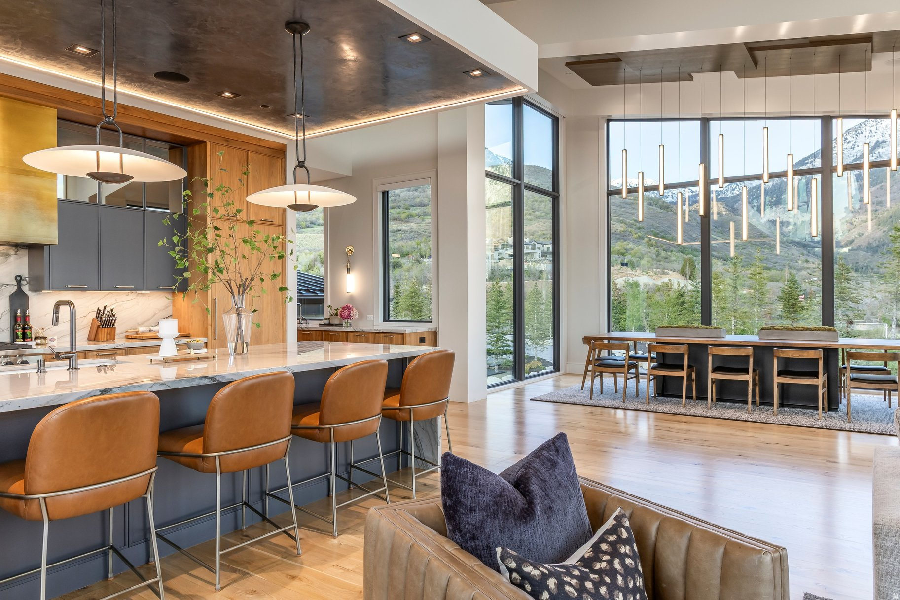 THREE FALLS - Residential