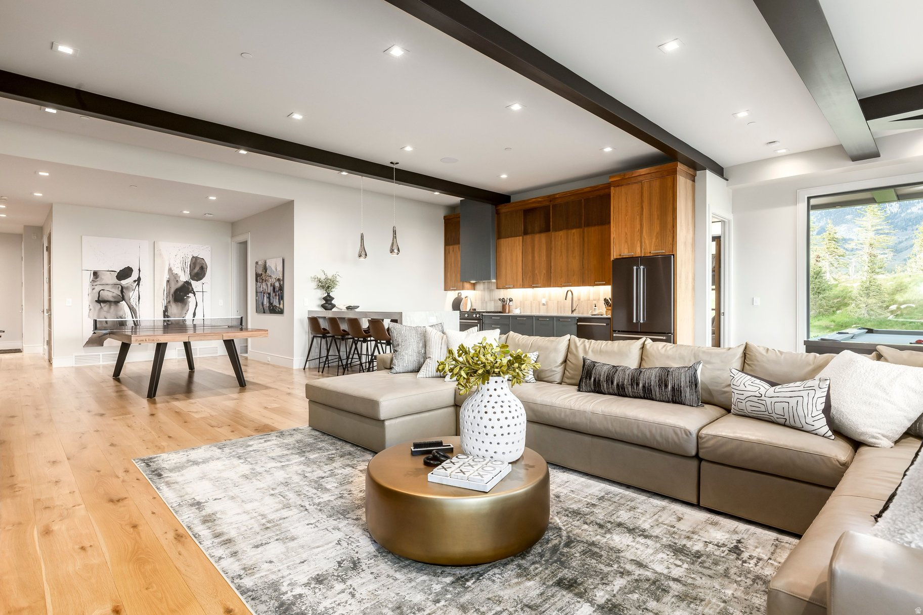 THREE FALLS - Residential