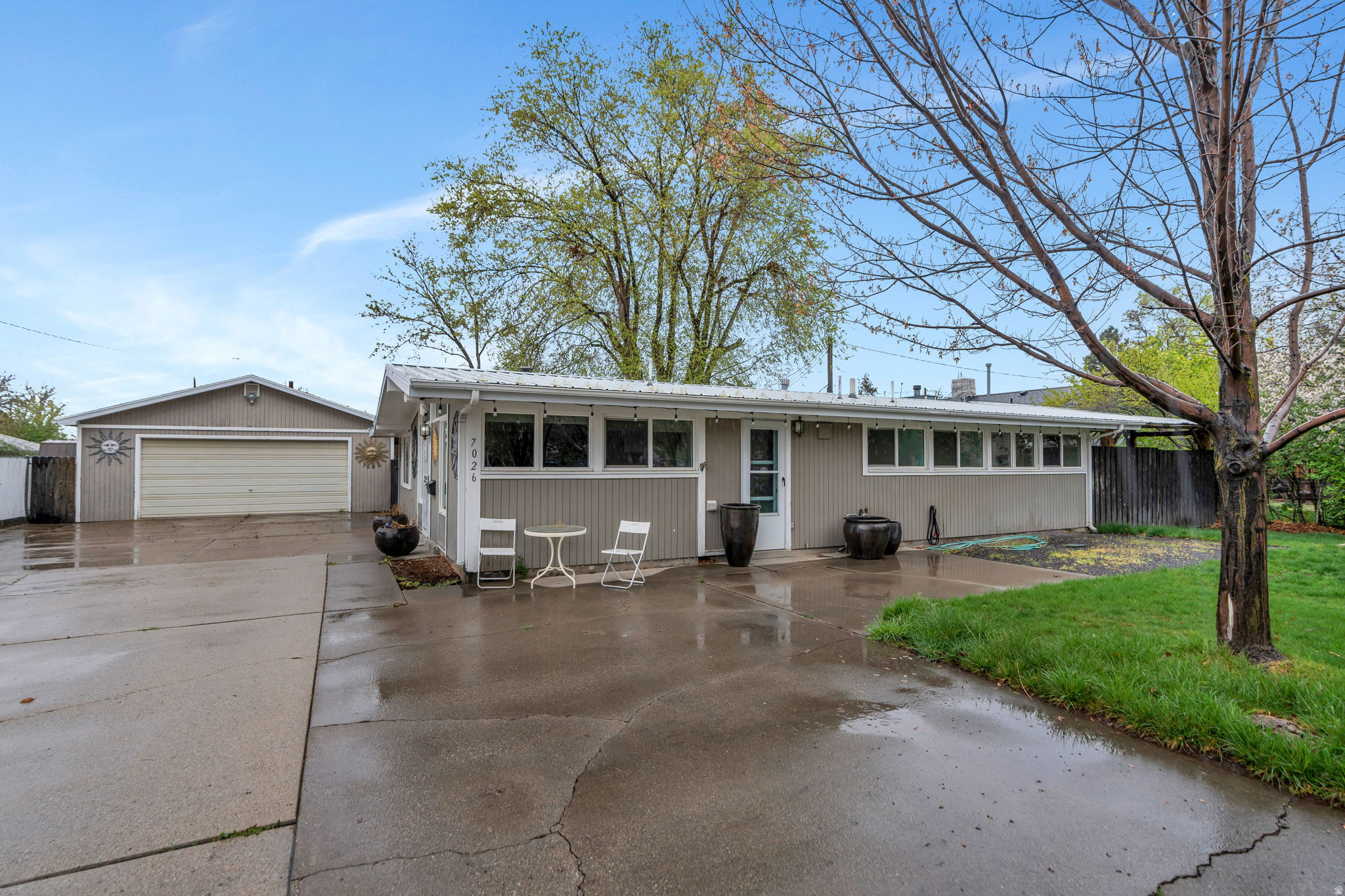 Don't miss this unique opportunity, 3 bedroom 2 bath RAMBLER in Cottonwood Heights. TURNKEY INCOME producing short term RENTAL, sleeps 9 occupants. INCLUDES most furnishings, appliances, & HOT TUB. LOCATION!! Near world-class skiing and hiking in Big and Little Cottonwood Canyons & 25 minutes from downtown Salt lake City. Extra STORAGE in shed and garage. Covered patio in fenced backyard, perfect for BBQ's and ENTERTAINING. Buyer/Agent to verify all, sq footage per tax records.