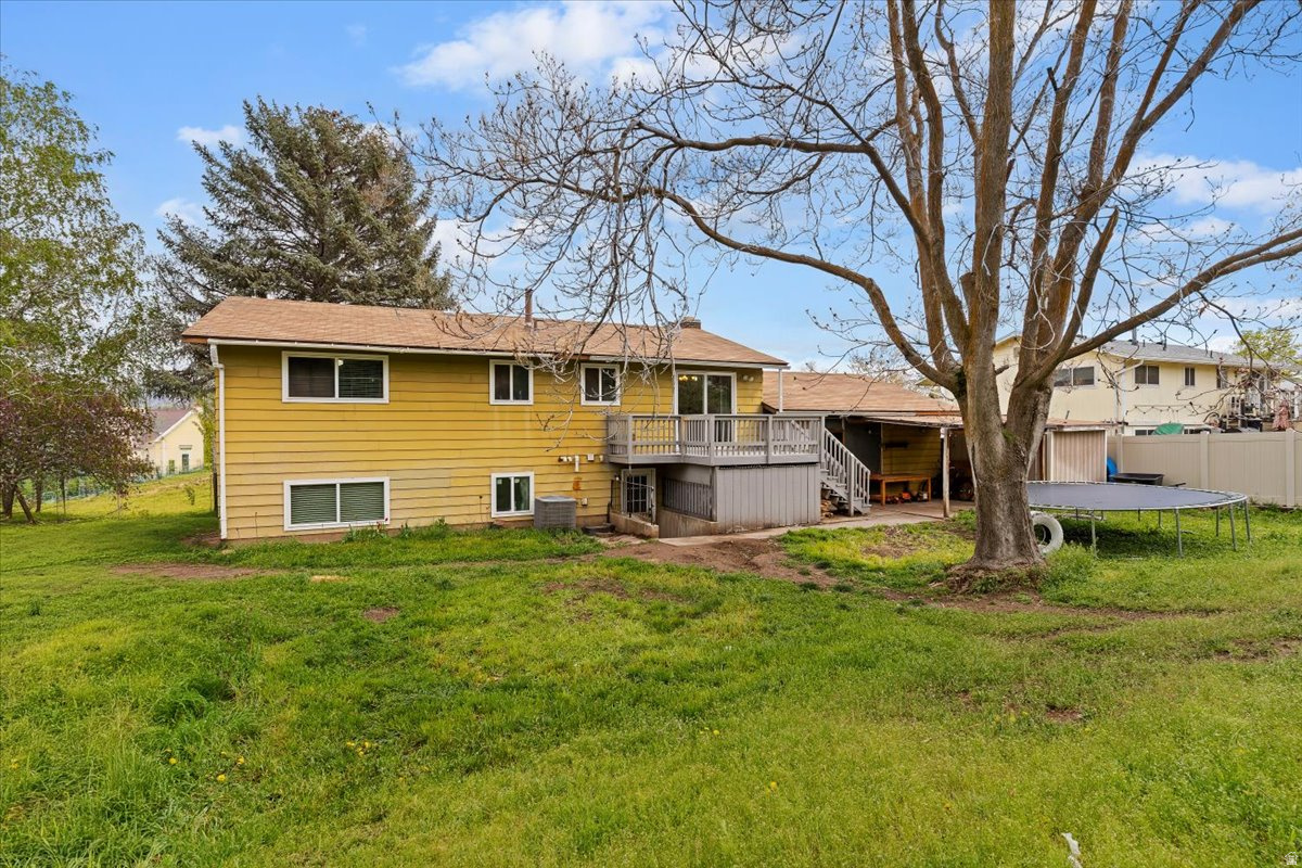 VALLEY SIDE - Residential