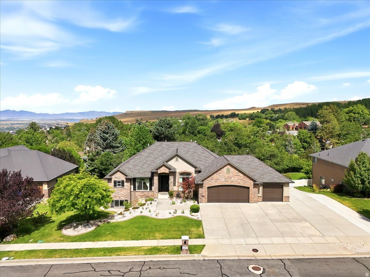MAJESTIC HEIGHTS - Residential
