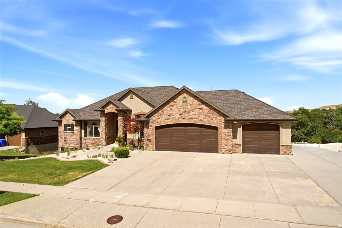 MAJESTIC HEIGHTS - Residential