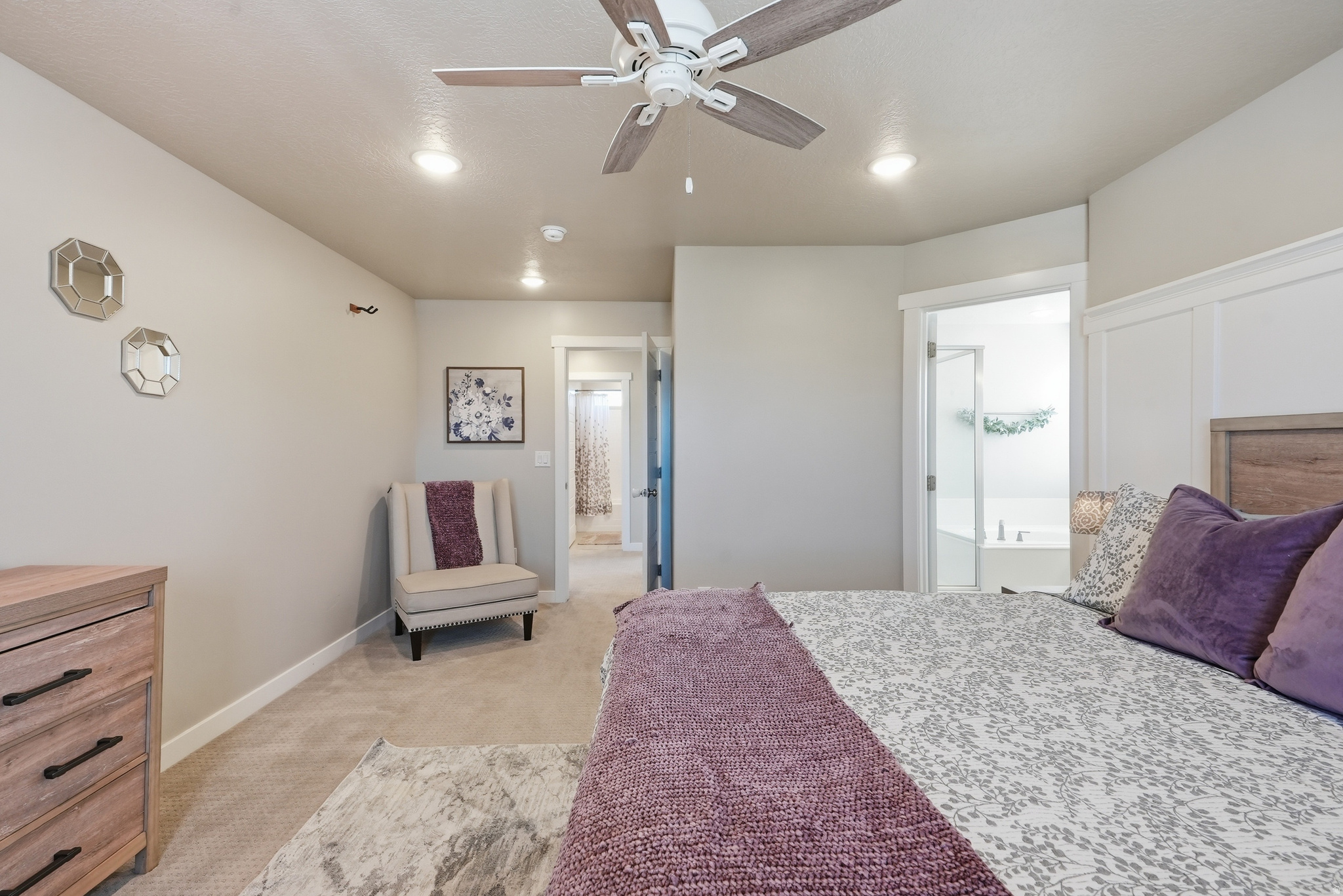 BROADVIEW SHORES - Residential