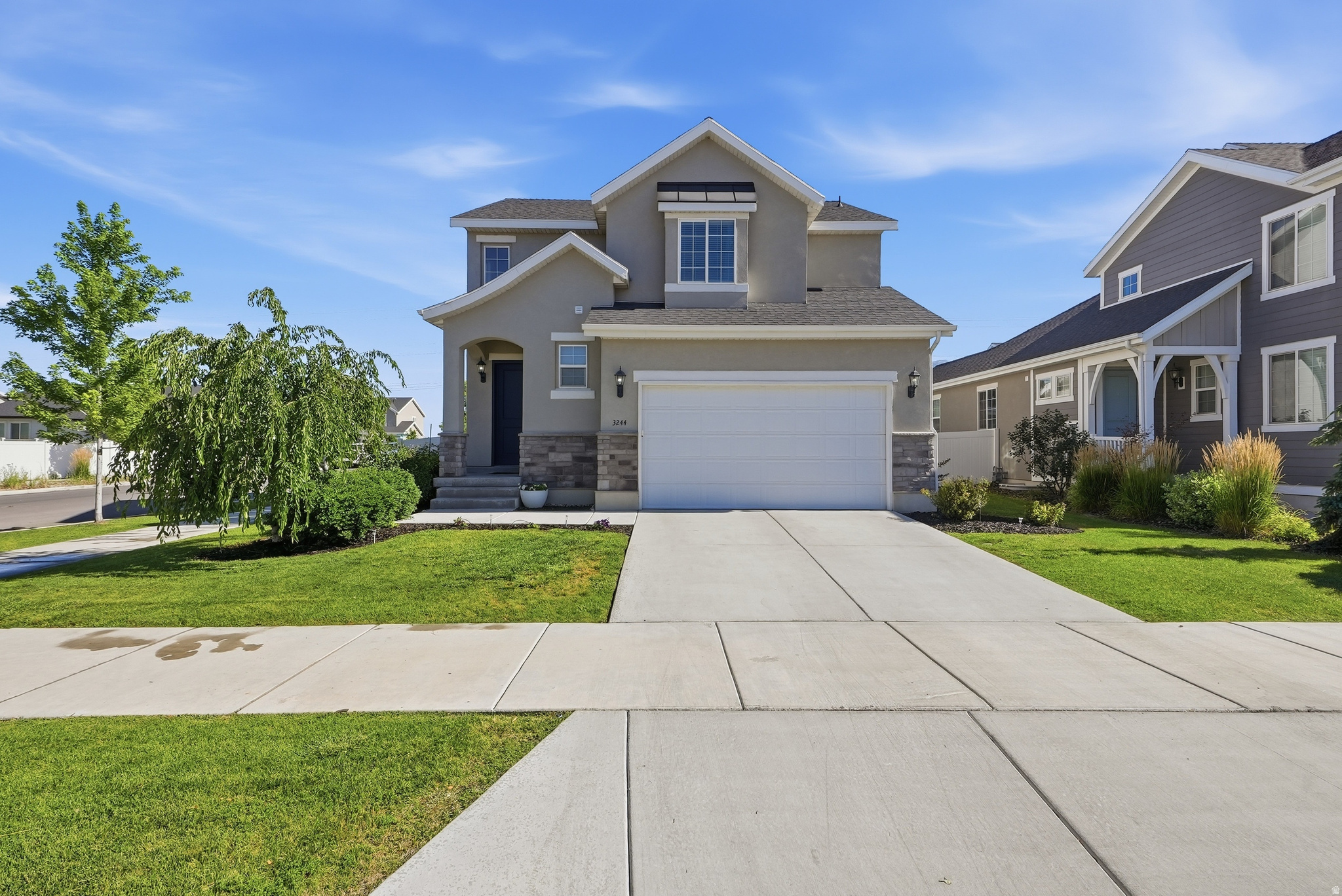 BROADVIEW SHORES - Residential
