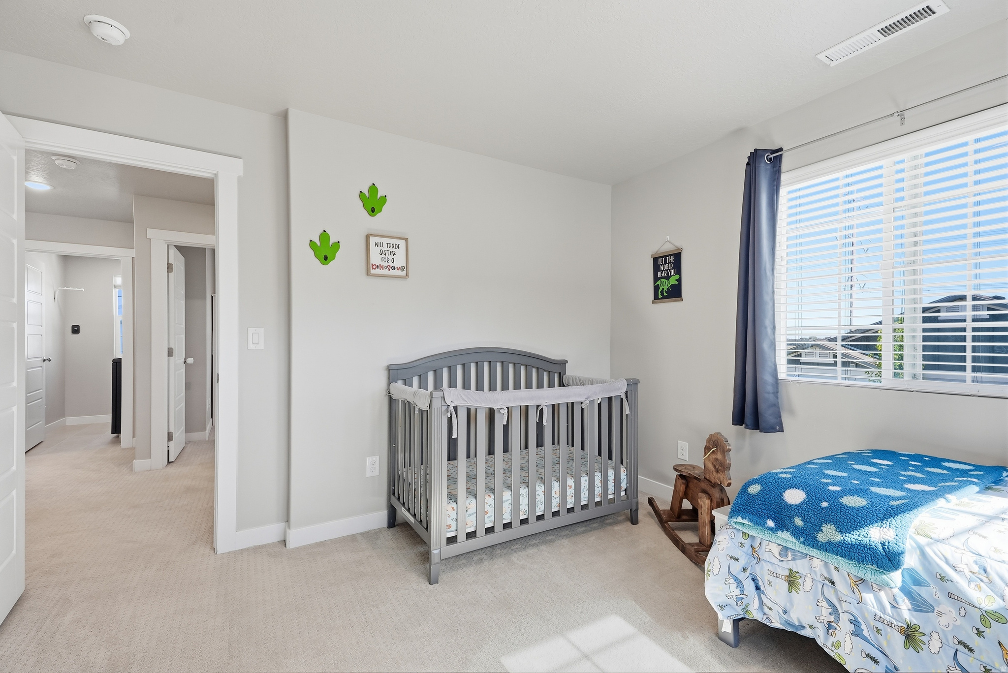 BROADVIEW SHORES - Residential