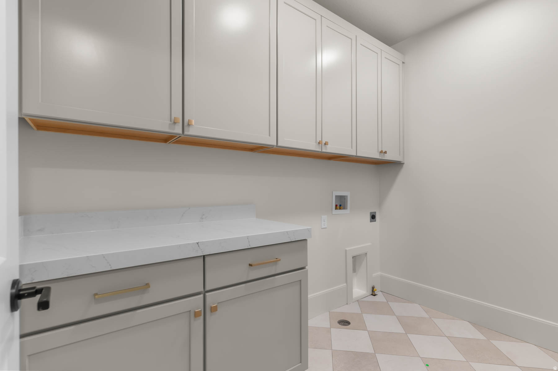 WEBER VIEW 221 - Residential