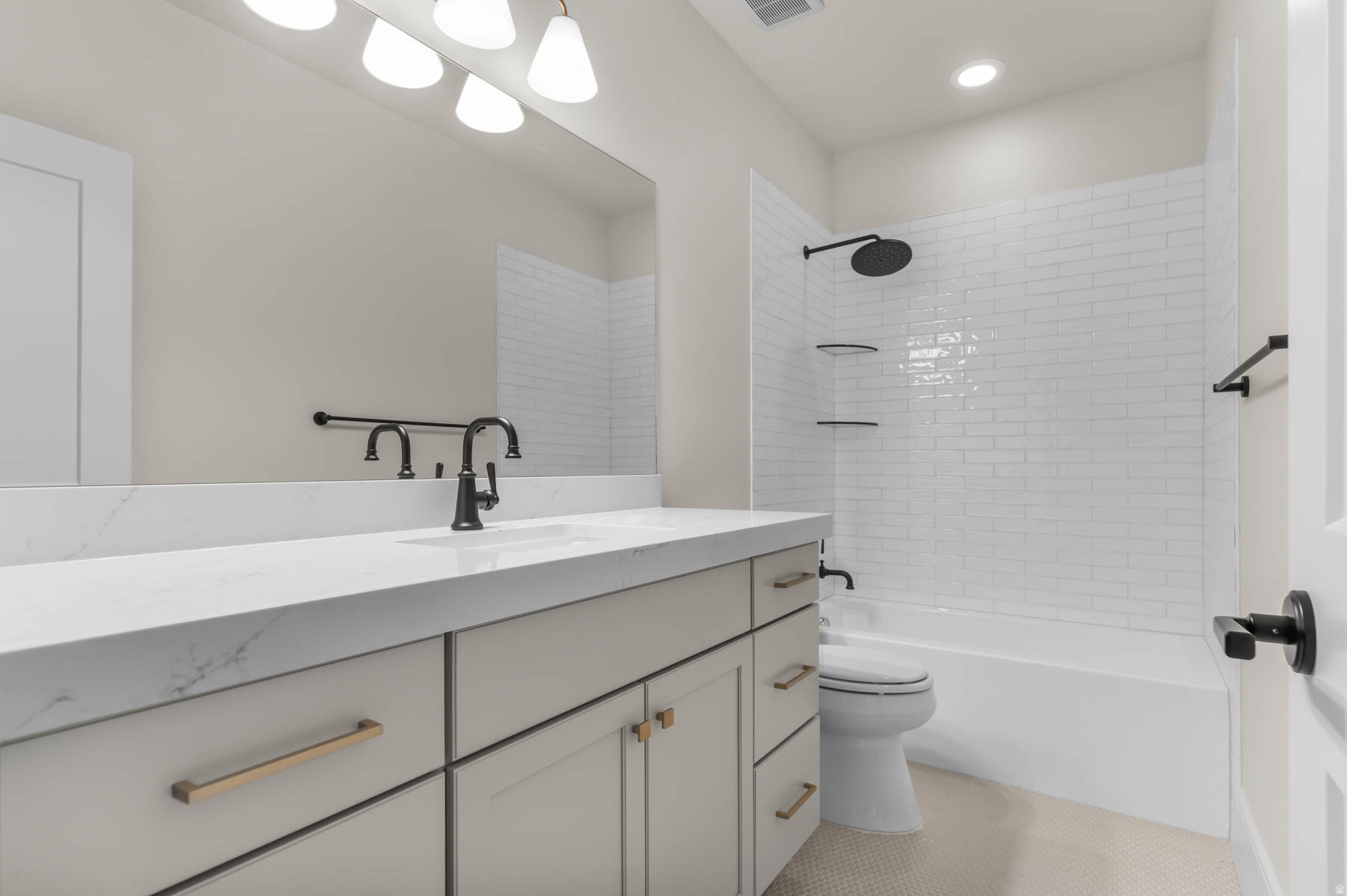 WEBER VIEW 221 - Residential