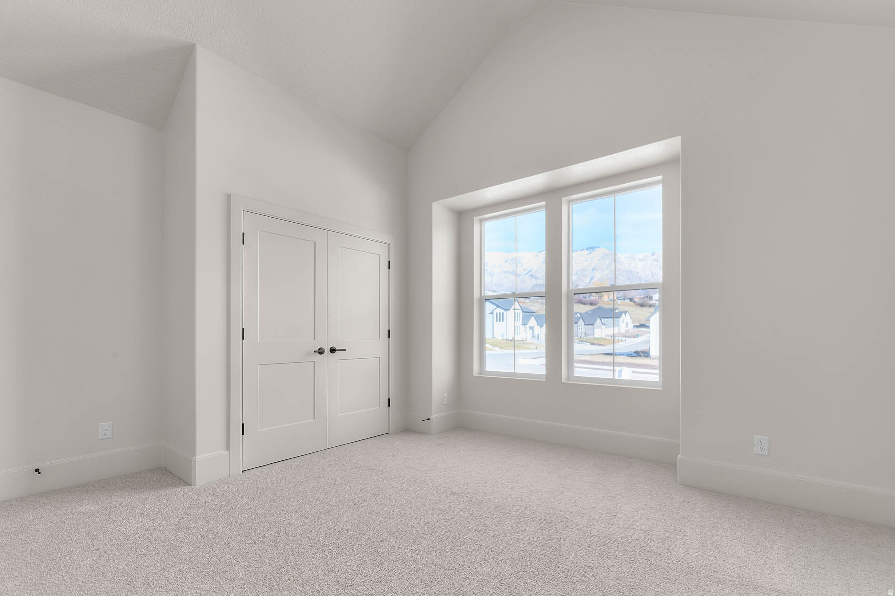 WEBER VIEW 221 - Residential