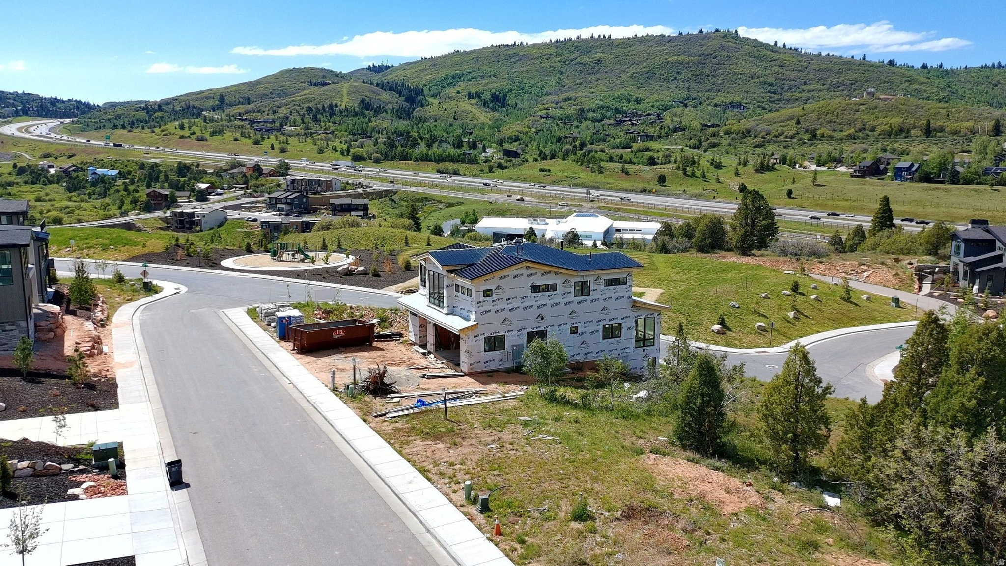 DISCOVERY RIDGE - Residential
