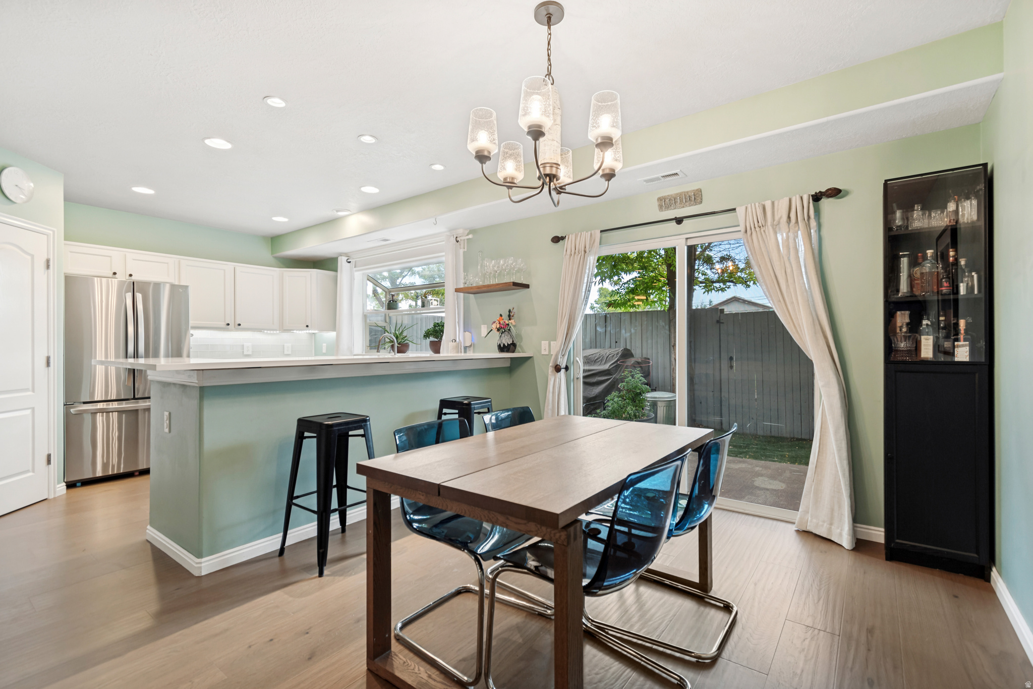 OLD MILL COURT - Residential