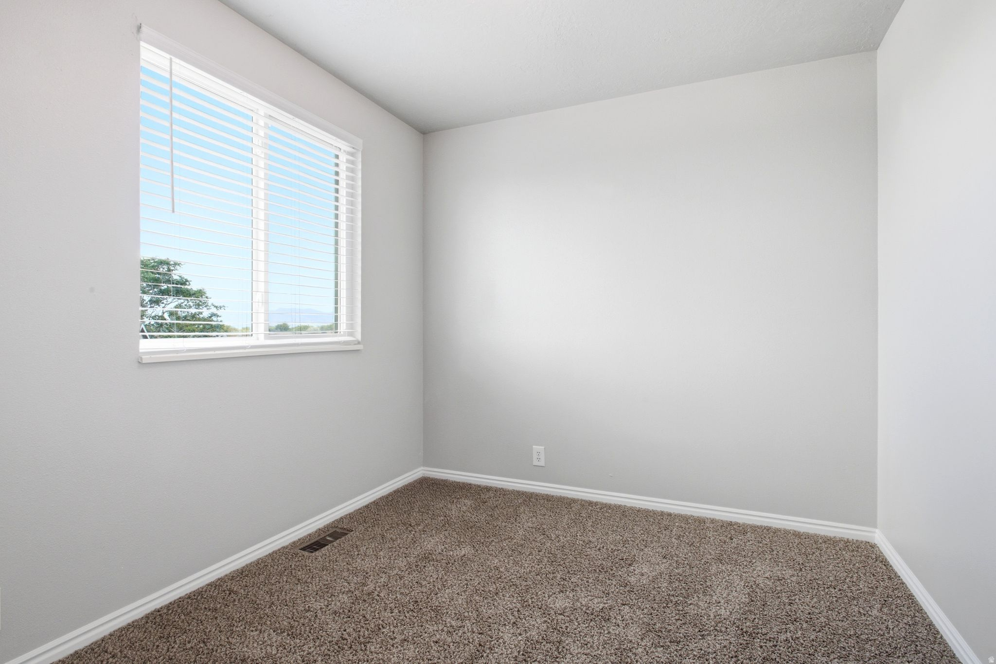 BONNEVILLE ACRES PLAT D - Residential